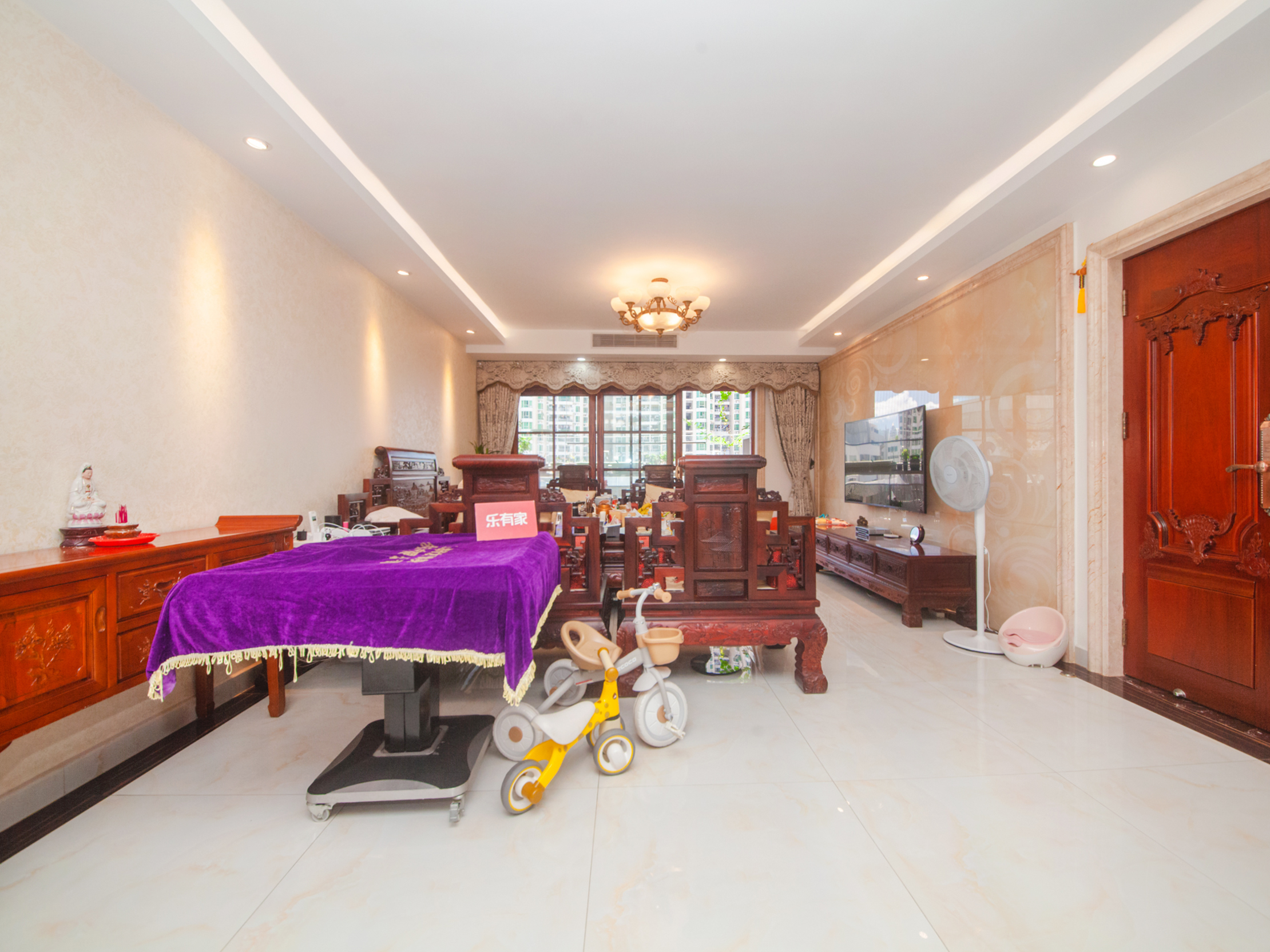 中央花园诚心出售，方正户型朝南，采光充足，车位充足，带地面花园，优质学校环绕，理想居所！-深圳中央花园二手房