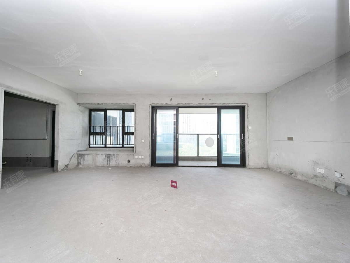 安静不吵拎包入住四房