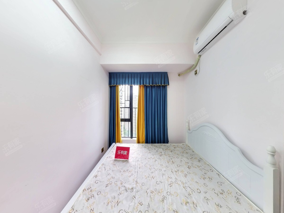 精装修3房出售中