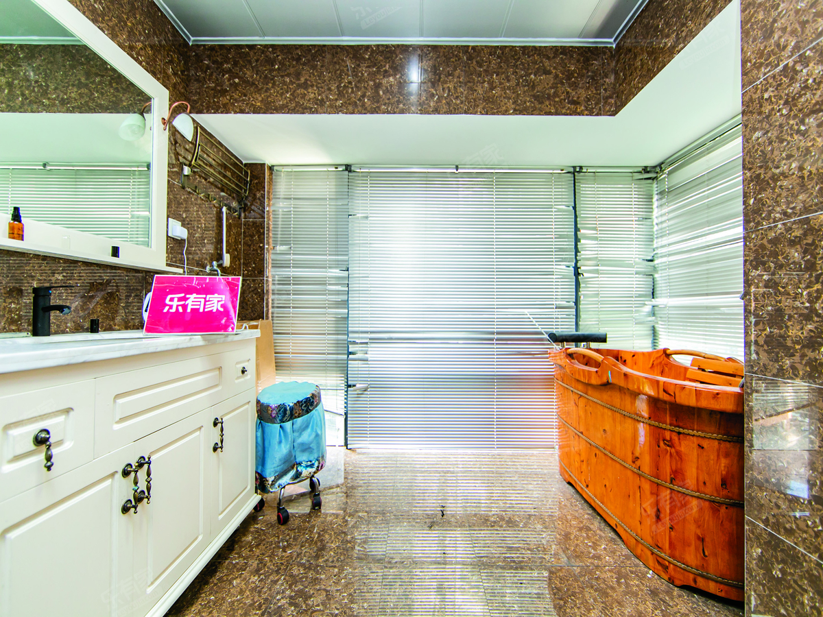 溪山美地园四房急卖