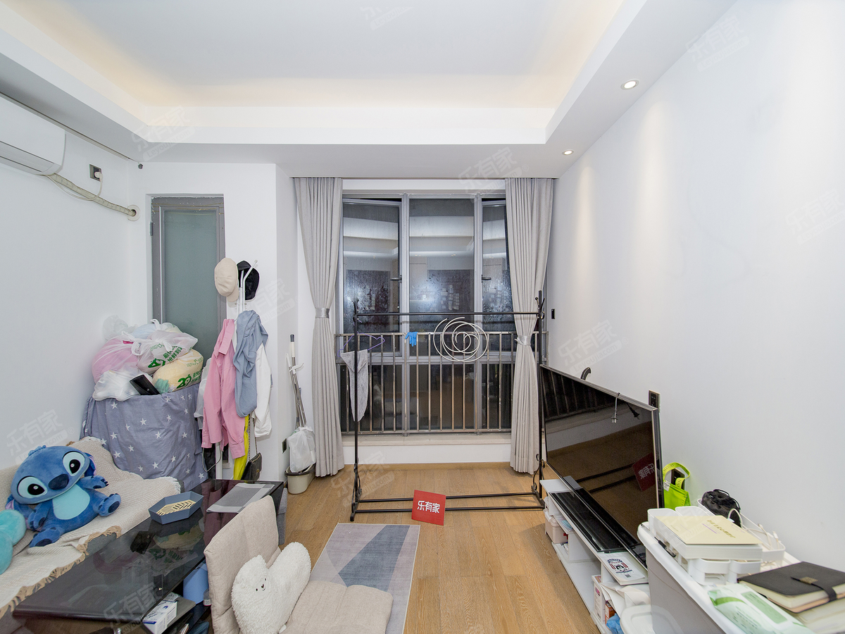 次新小区，可拎包入住，精装一房，视野好，温馨舒适-佛山赛格新城市广场二手房
