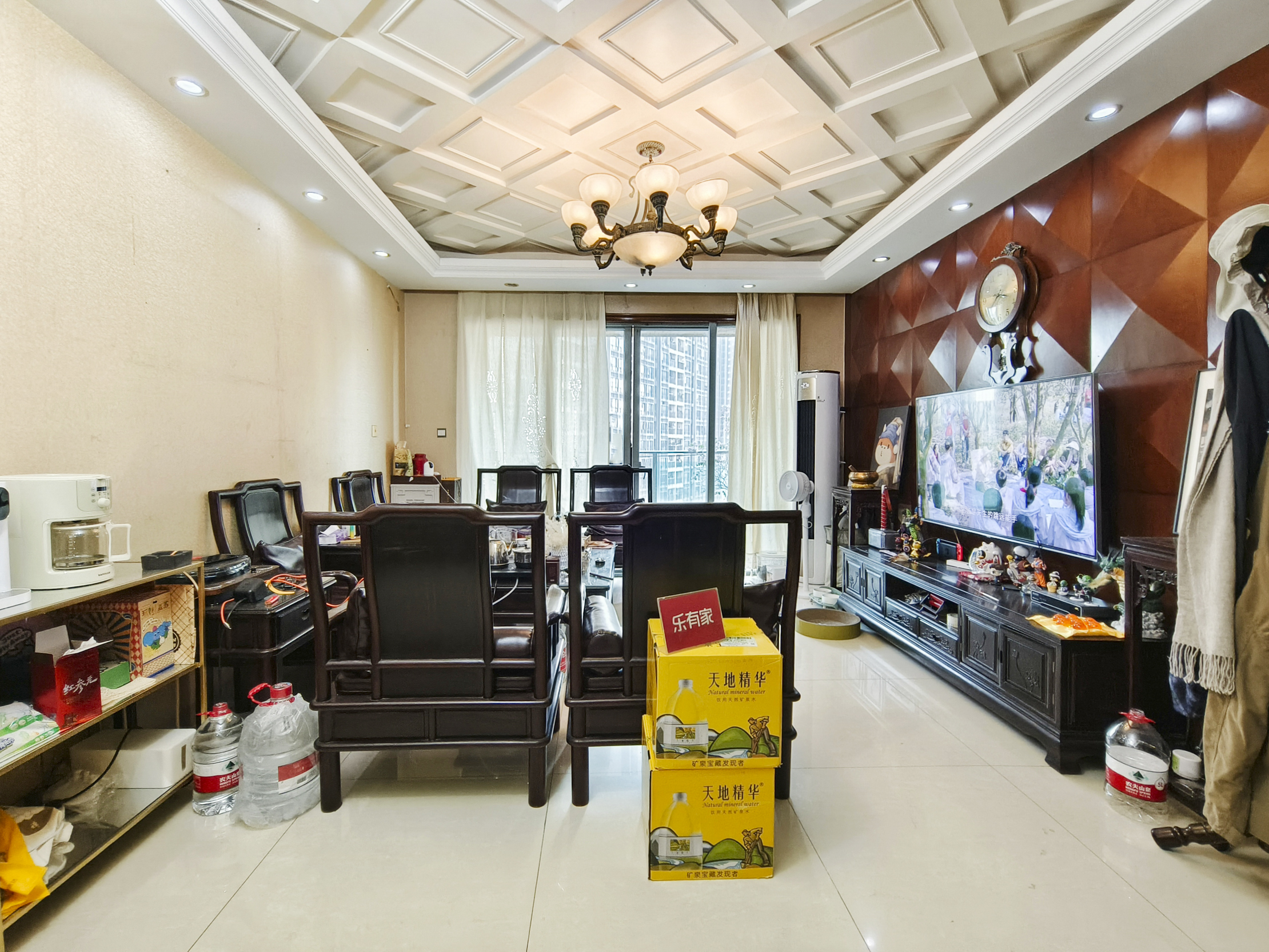 鸿荣源品质社区，物业管理好，宜居家，自住舒适-珠海鸿景园租房