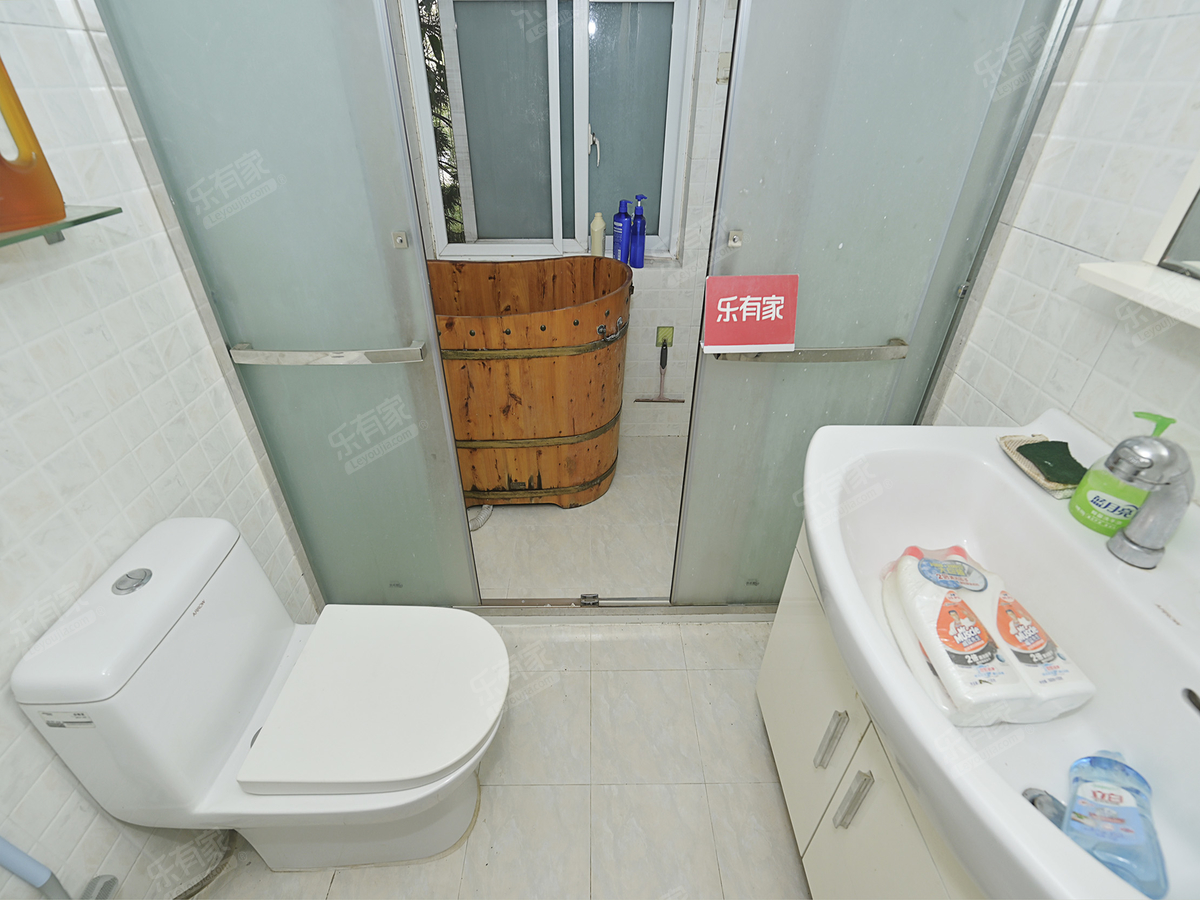 益田花园一期厕所-2