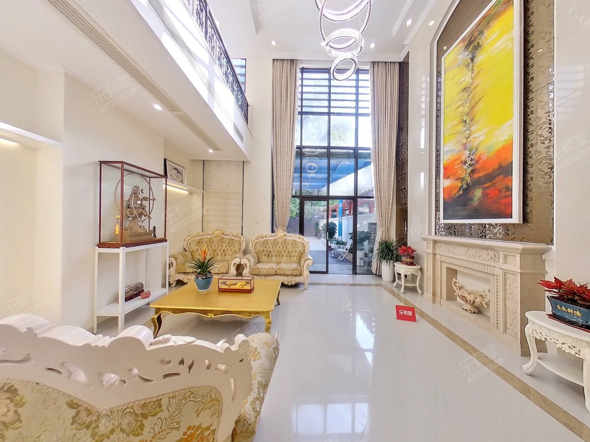 豪宅社区，安静位置，全新专修-深圳圣莫丽斯一期二手房