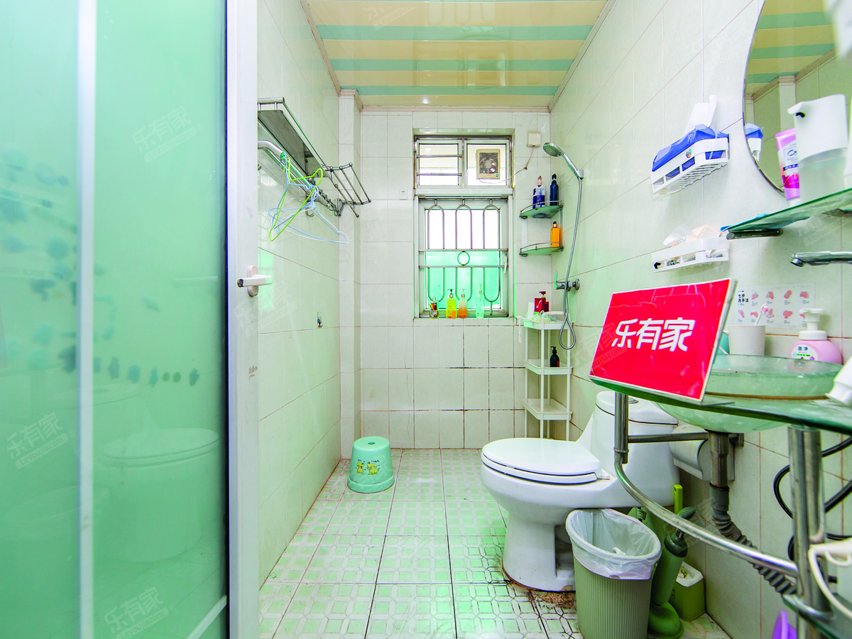 俊峰丽舍花园厕所-1