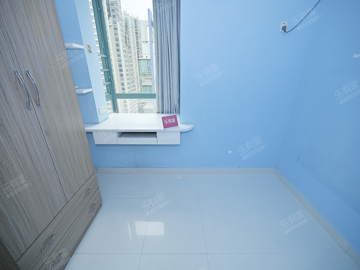 【皇岗水围新家园】高楼层带花园，毗邻大型公园，重点学校旁，优质教育资源不容错过。