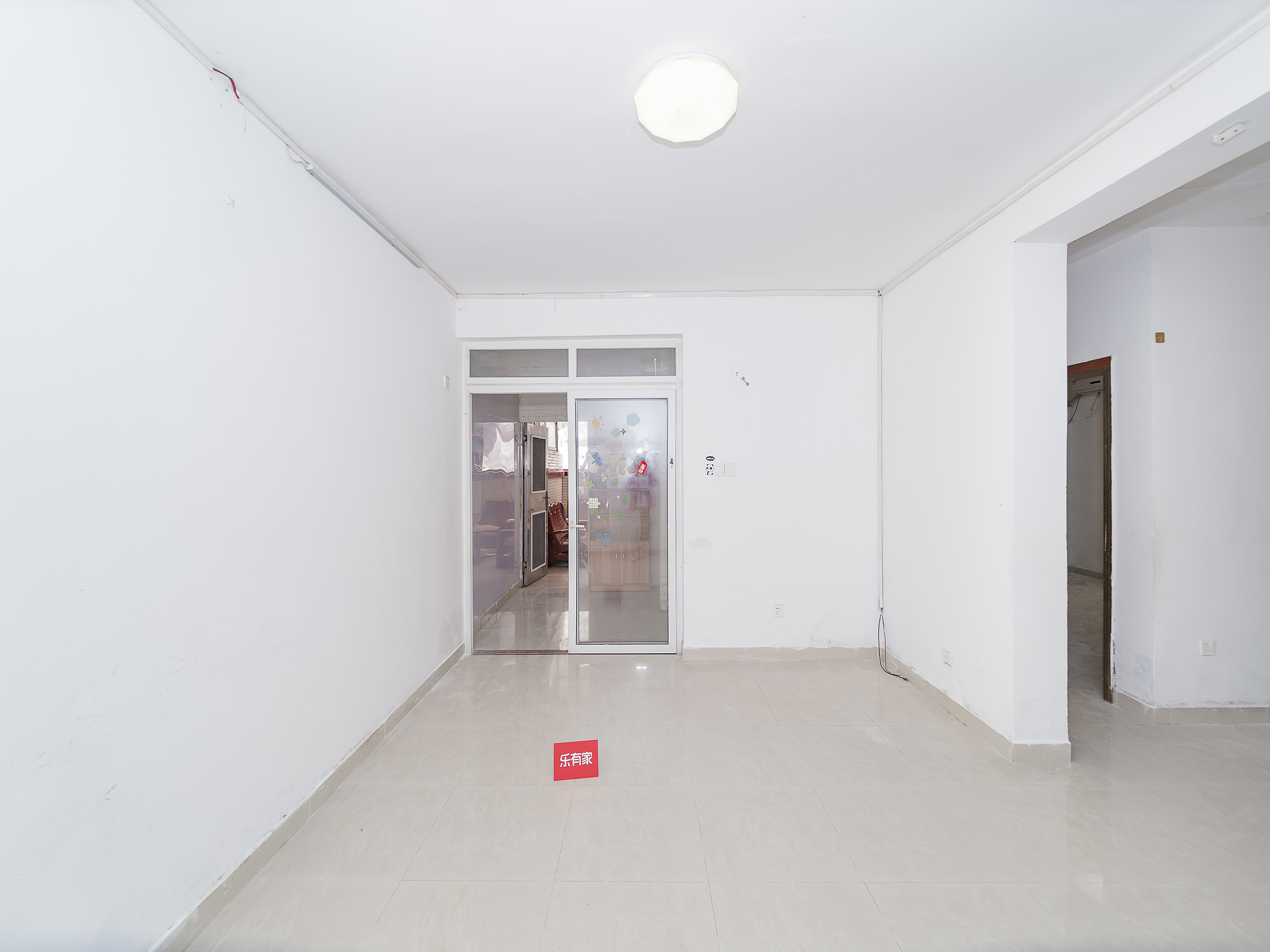 南岭花园南普装4室2厅78.59m²