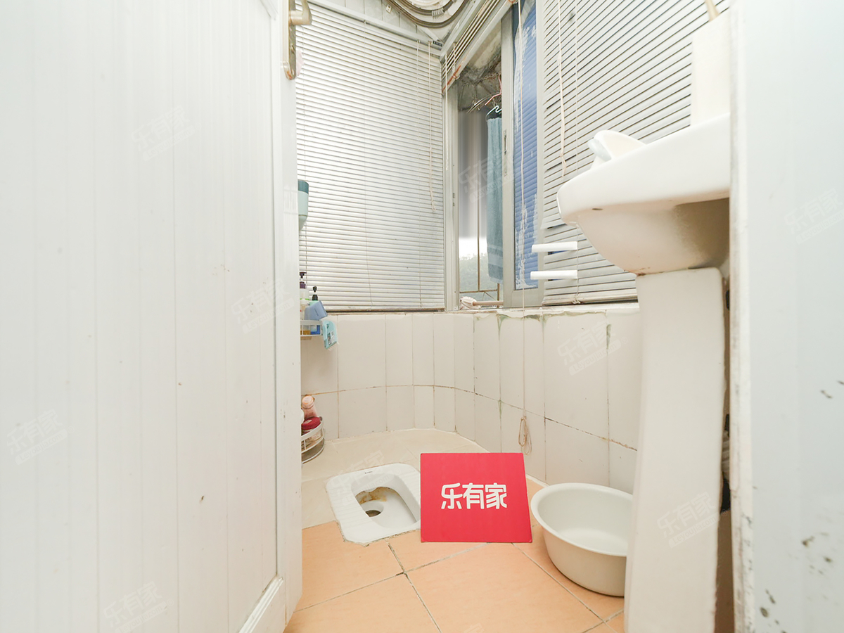 比华利山庄(深圳）厕所-1