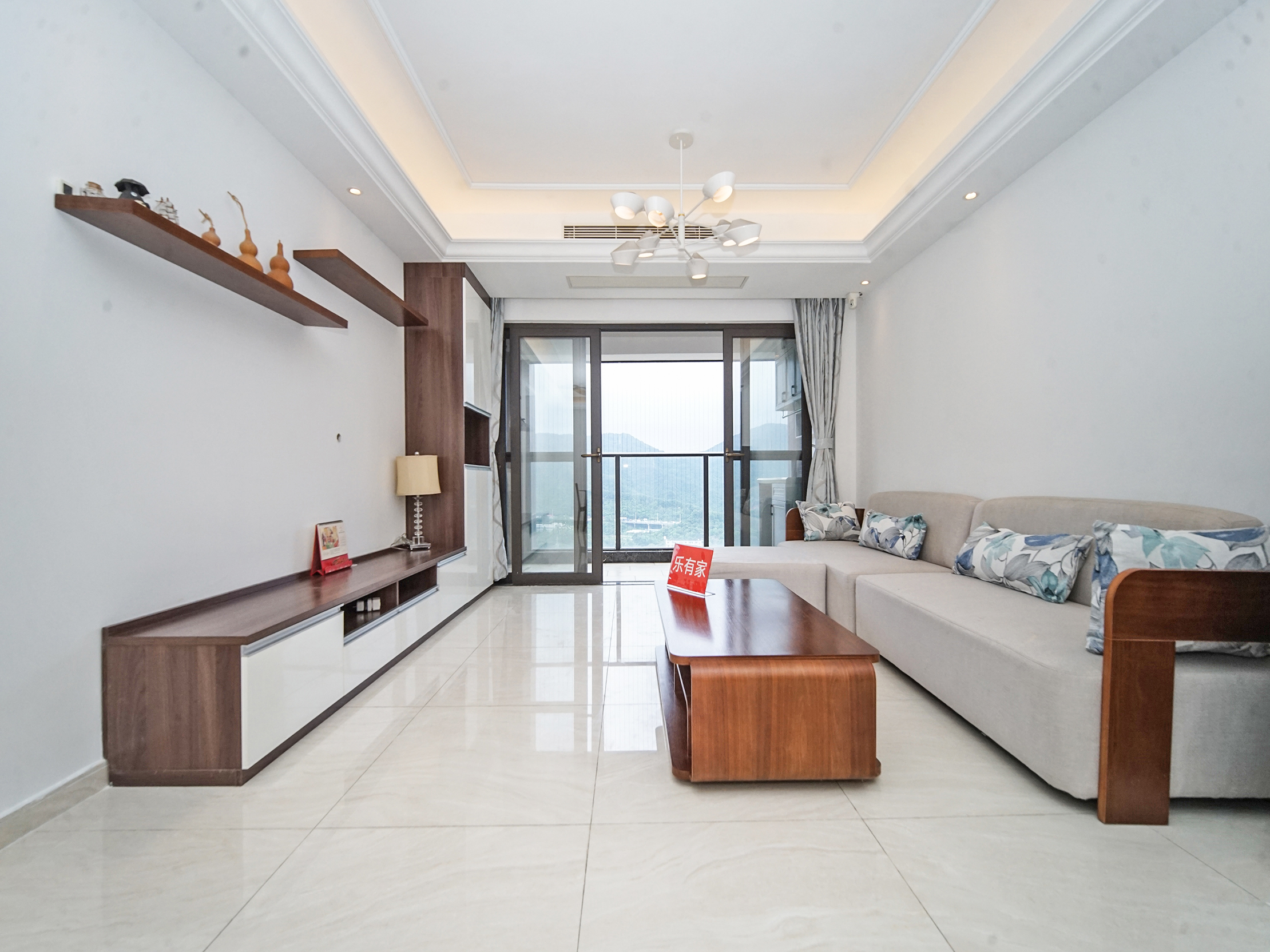 玖龙玺精装五房地铁口花园小区在租-深圳龙光玖龙玺花园二期租房