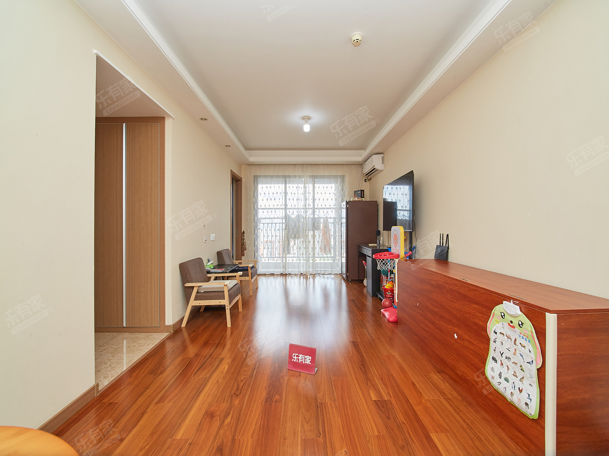 中海怡翠山庄四期北精装4室2厅114.33m²