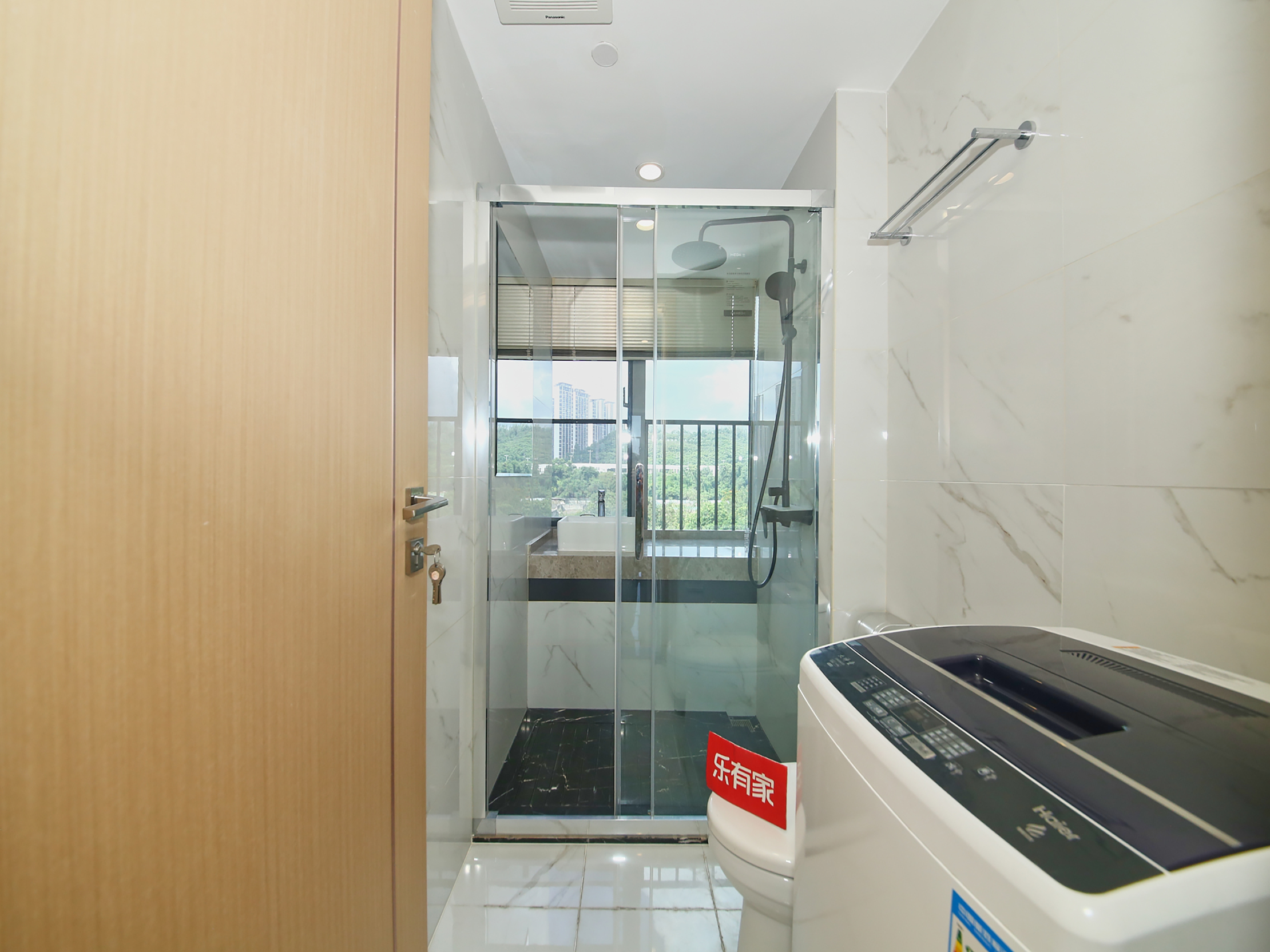 华侨城次新收官豪宅，南北通透，随时看房