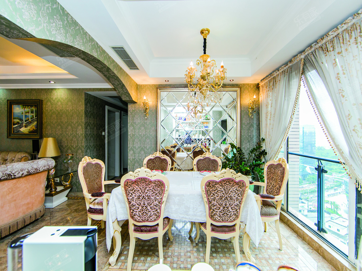 溪山美地园四房出售