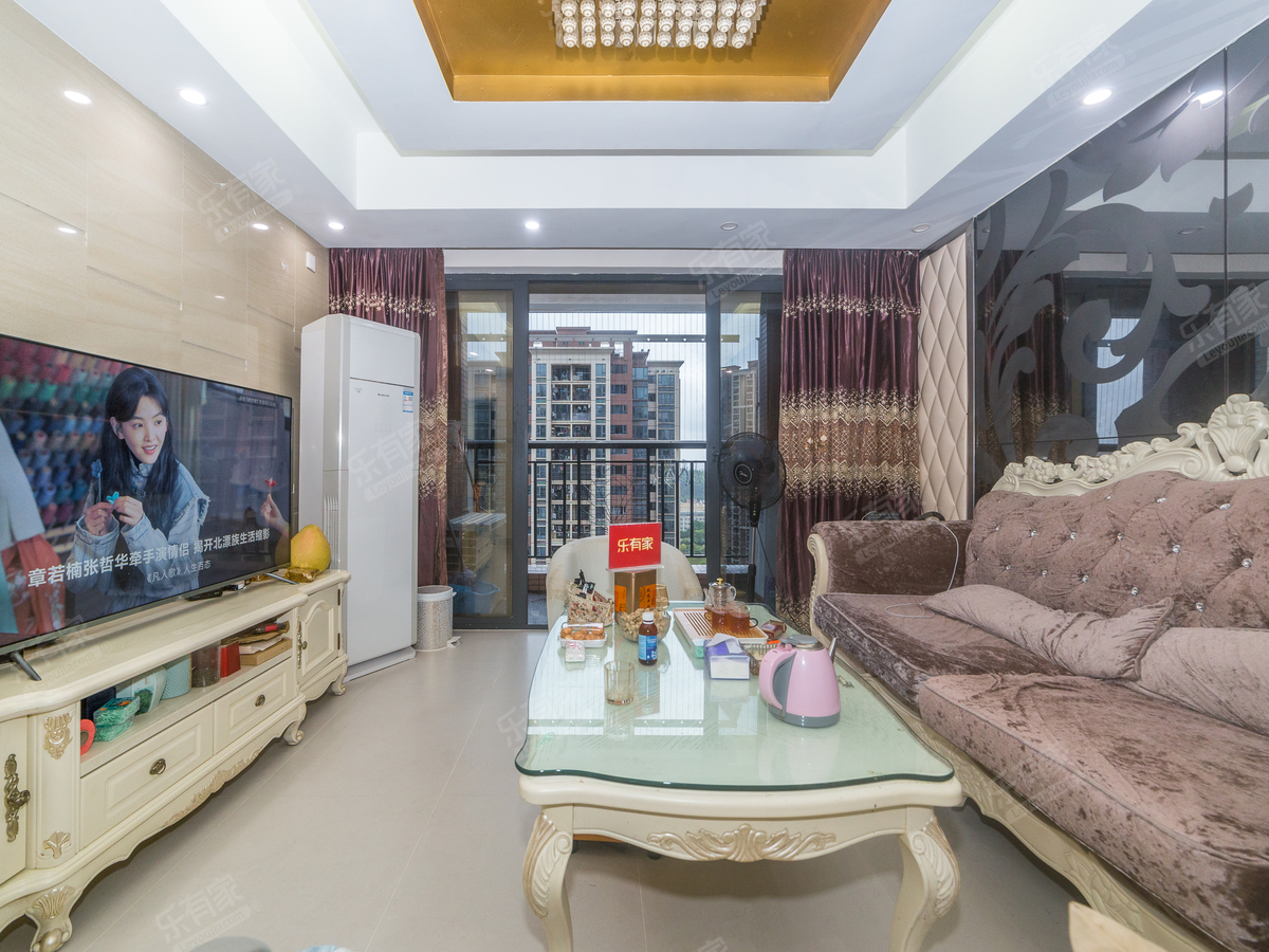 锦龙地铁口，业主诚心出售