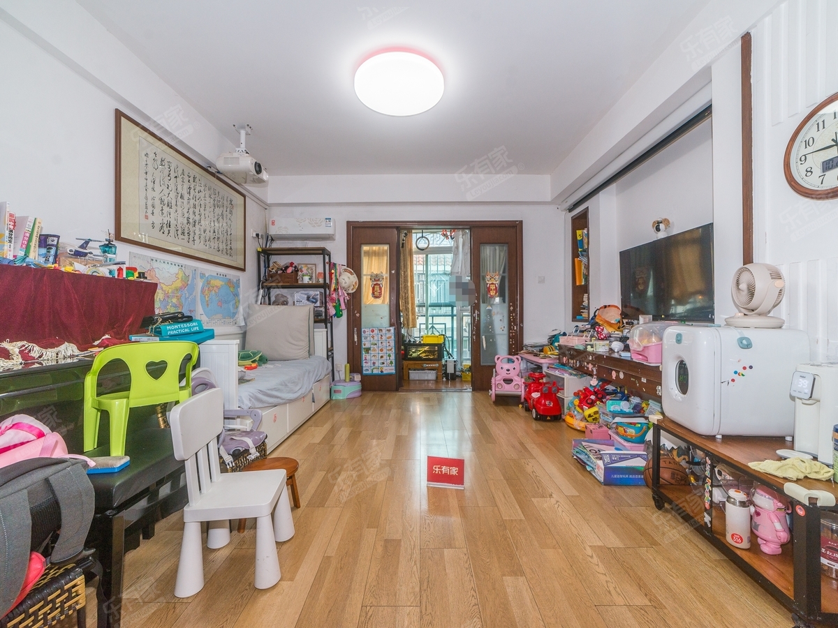 地铁口物业，正规2房，红五一产权，近海上世界-深圳海伴雅居二手房