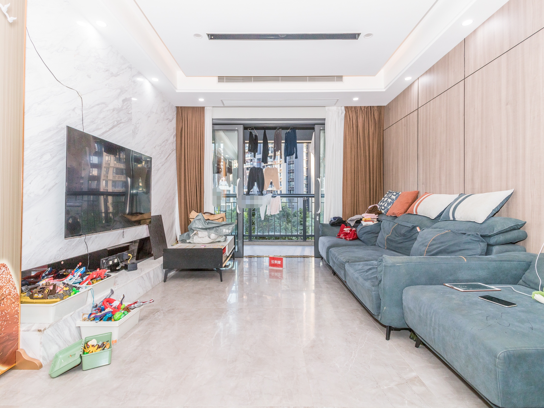 户型方正，视野开阔