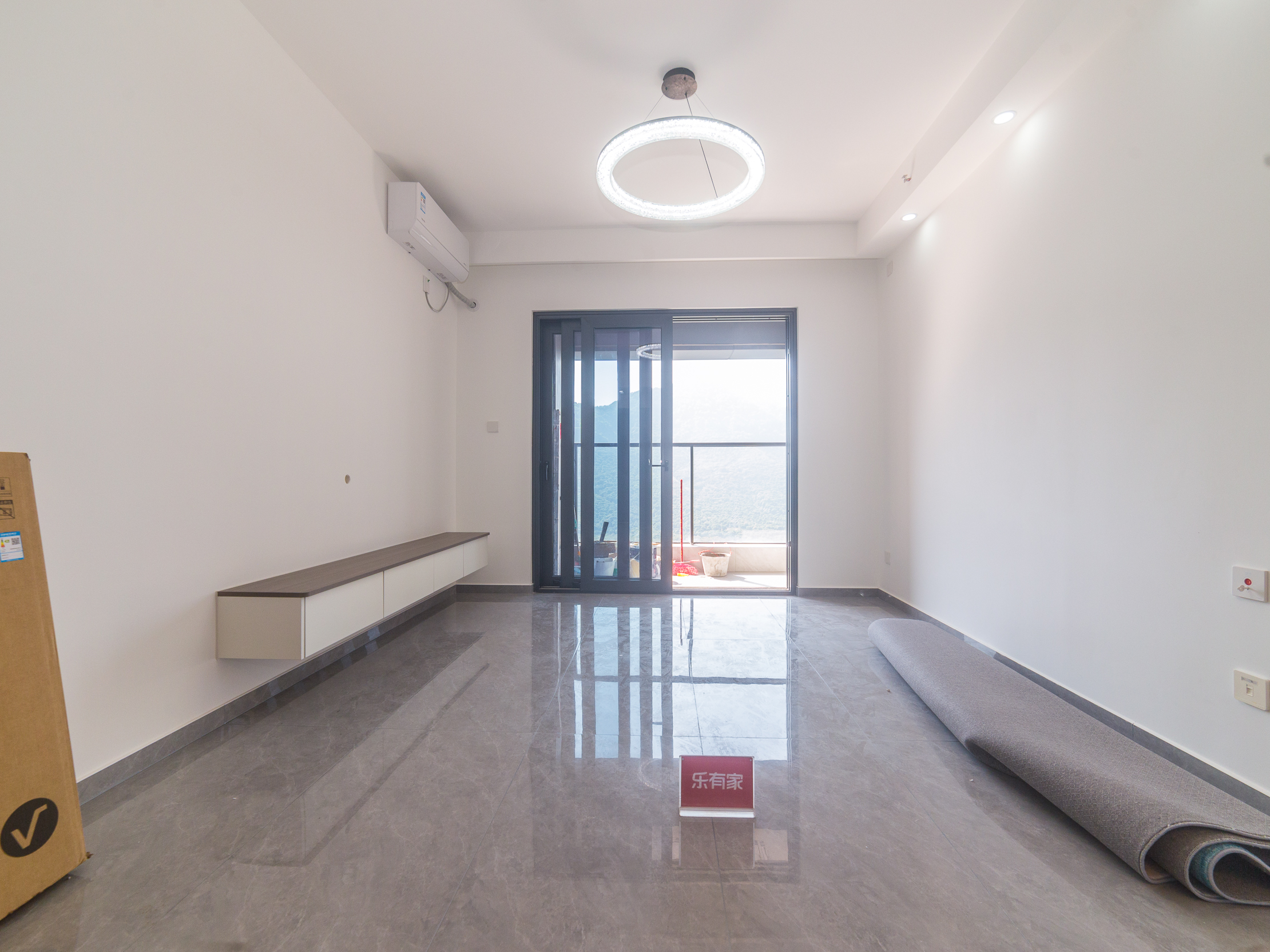 深铁阅山境花园，南向高楼层，采光绝佳，楼龄新，带地面花园，近地铁，业主诚售，随时看房！-深圳深铁阅山境花园二手房