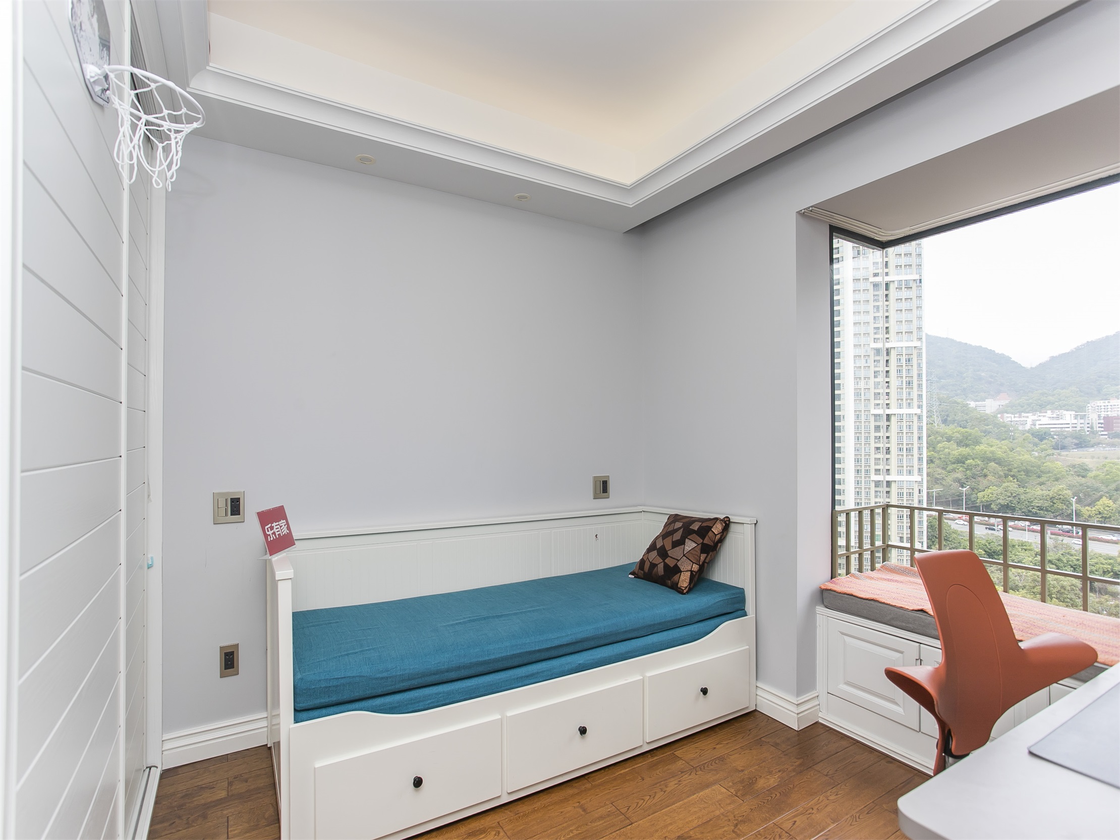 金地香蜜山.精装大四房