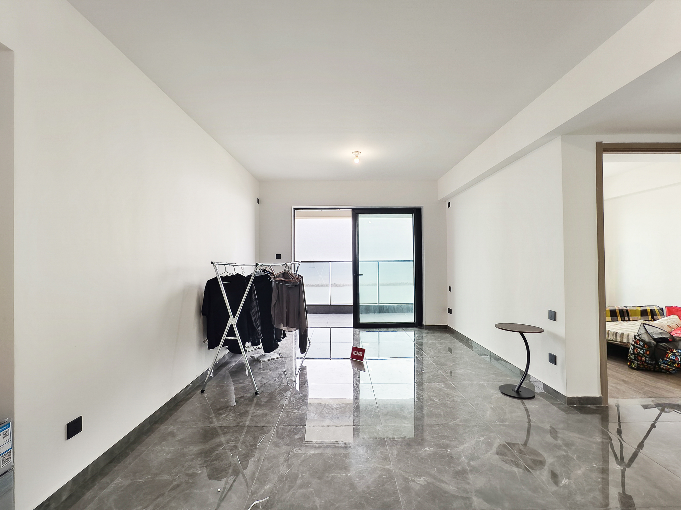 25年的新楼盘，即买即入住，面朝大海，春暖花开-深圳越秀潮樾府二手房