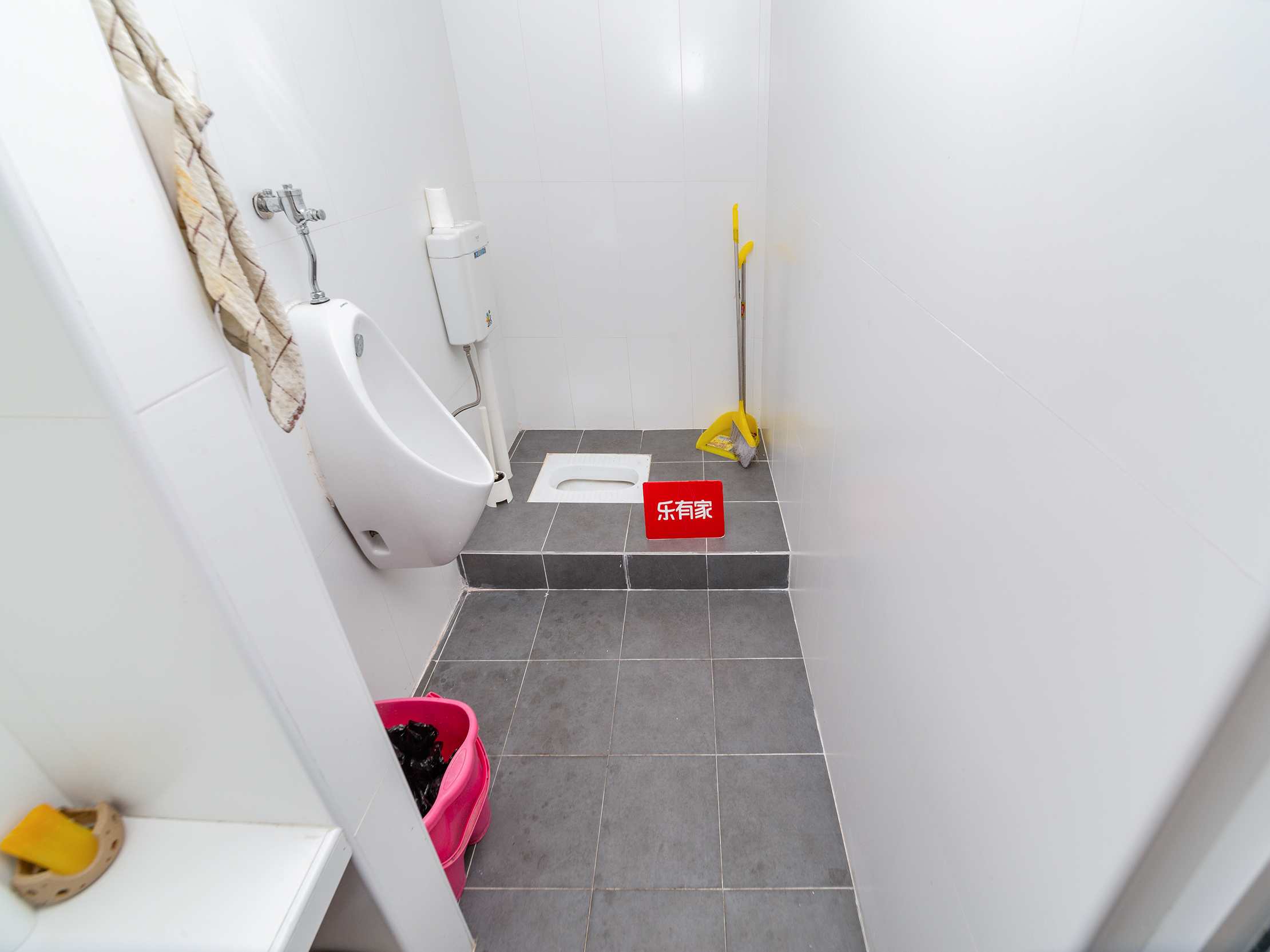 单价3字头！莲花山绿景+卓悦汇夜景！