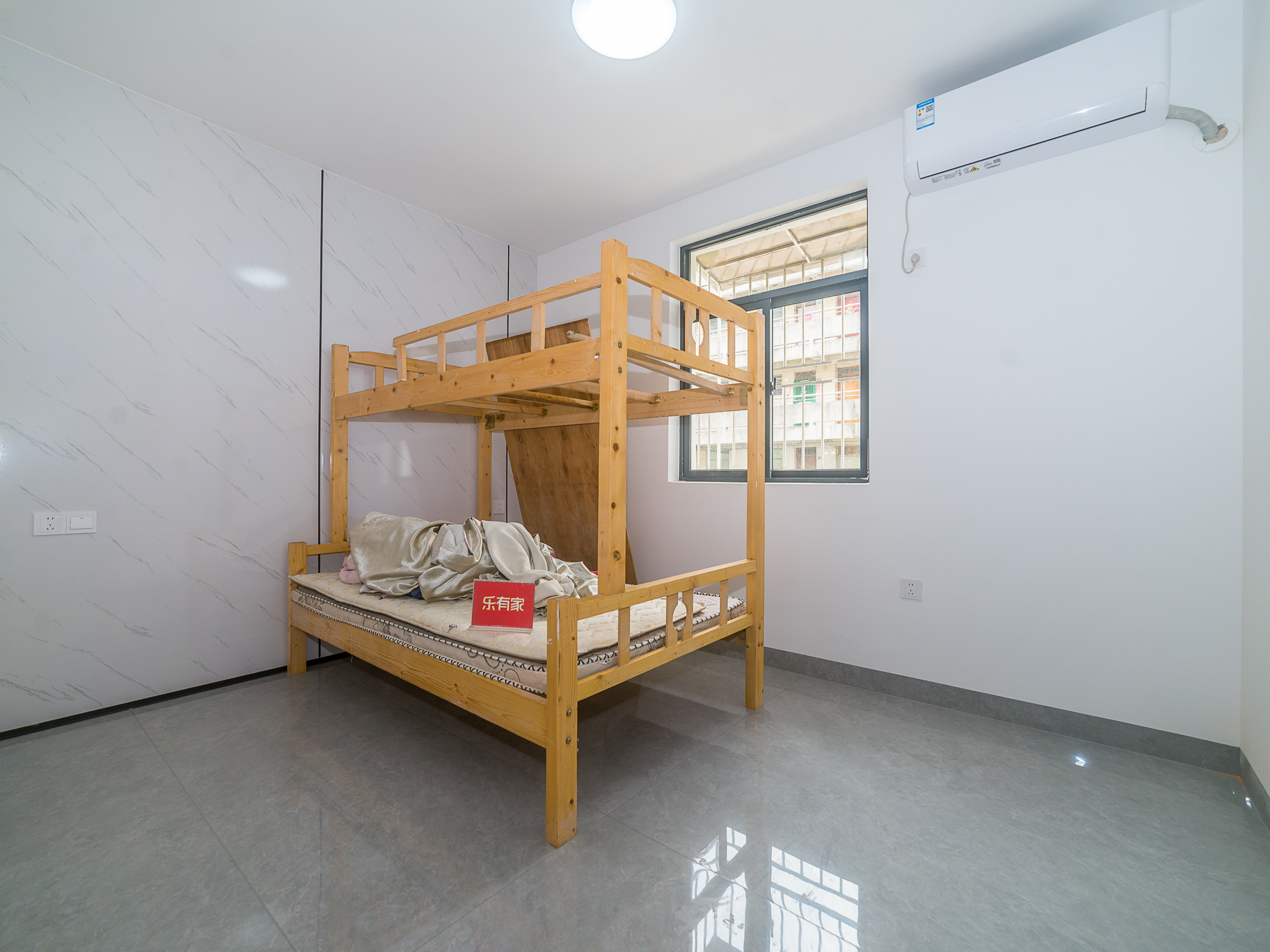 南水小区 3房2厅1卫 82㎡