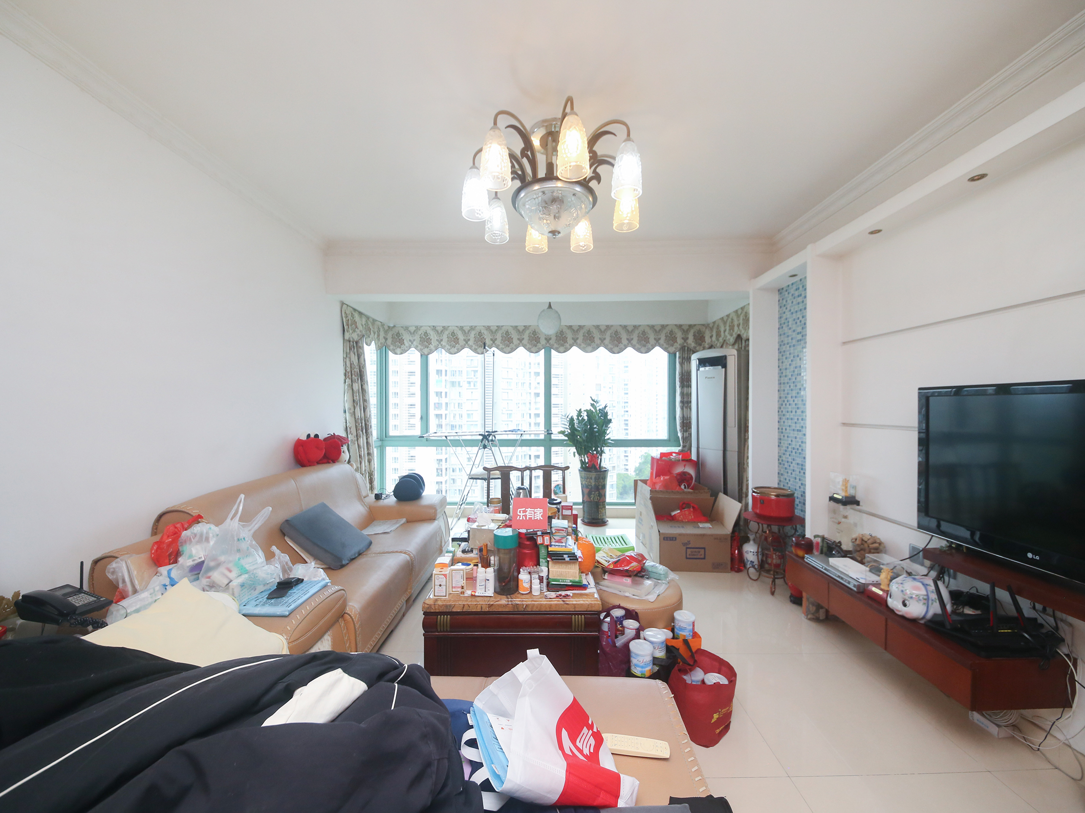 俊景豪园西南普装3室2厅111.24m²
