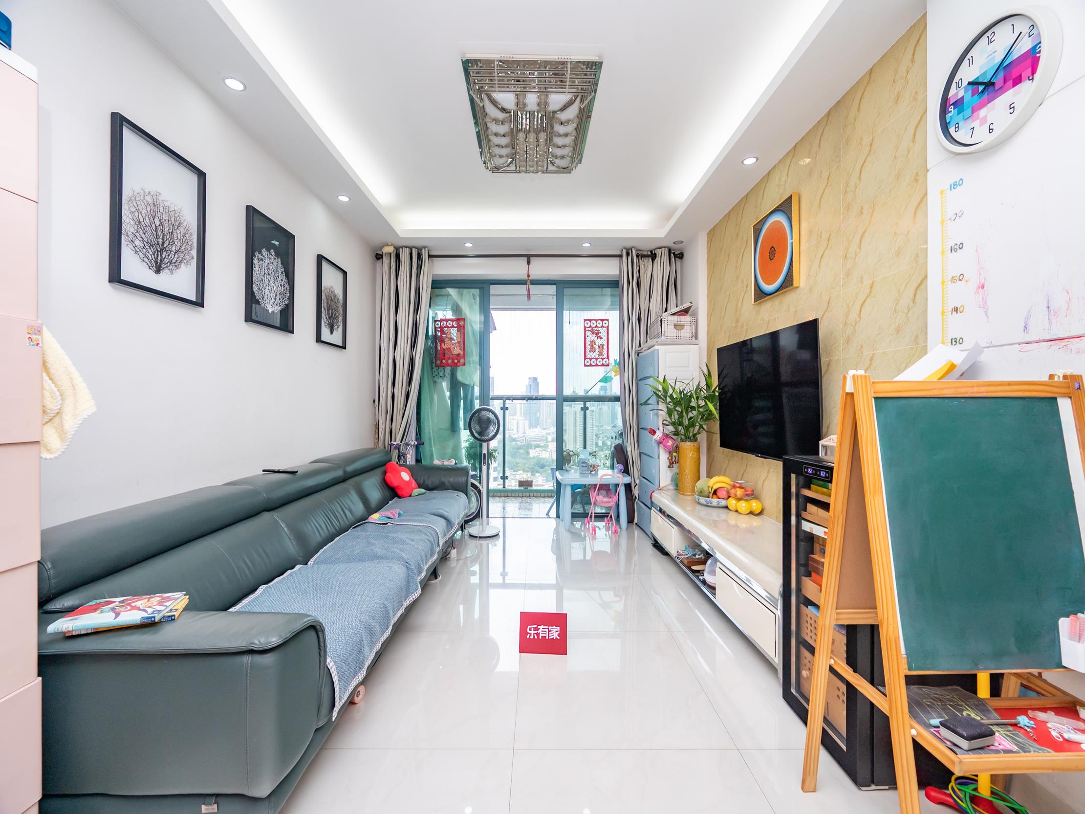 鸿翔花园三房，高楼层西南朝向，满五唯一税费低-佛山鸿翔花园二手房