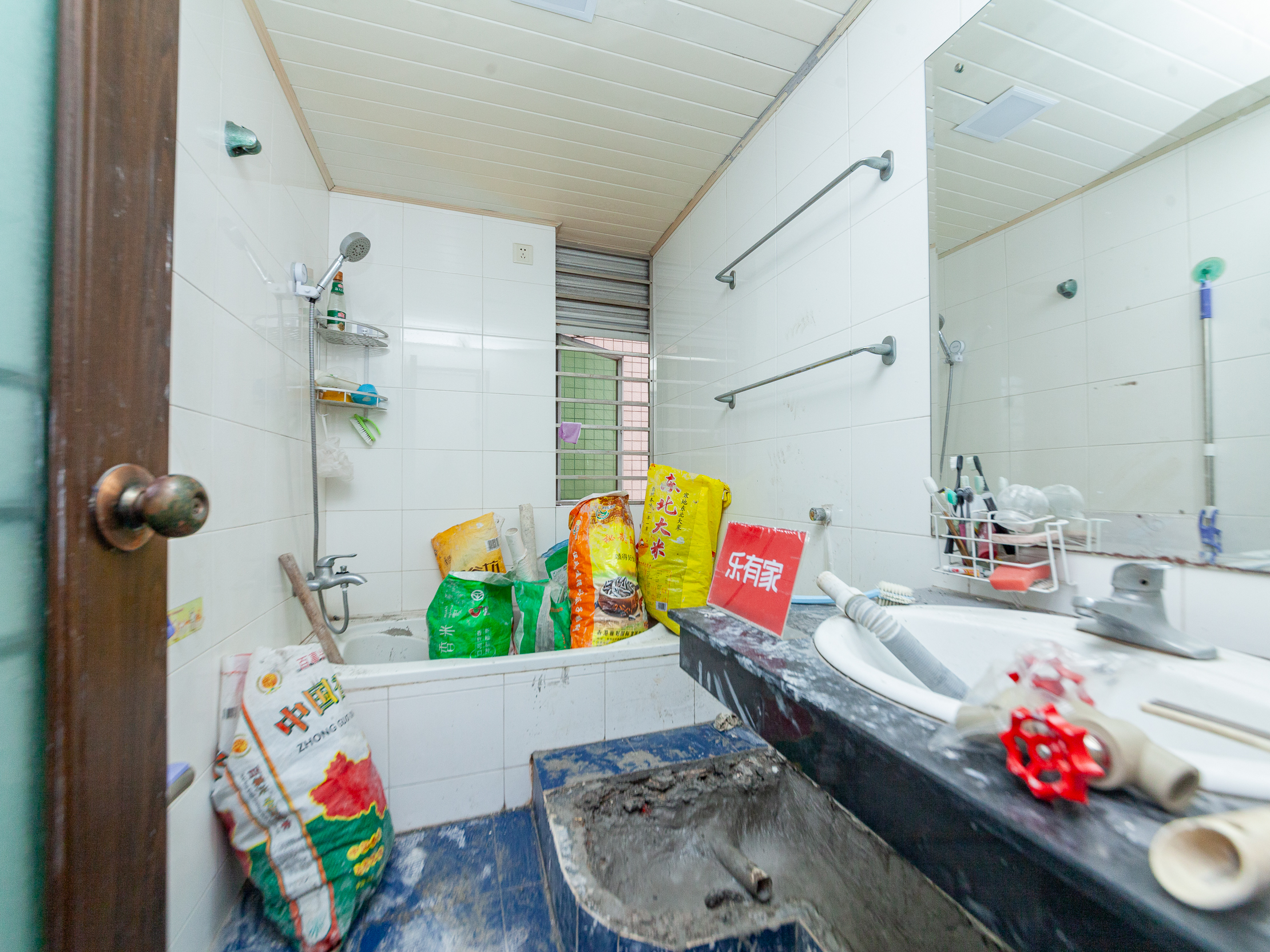 翡翠名园 3房2厅2卫 94.51㎡