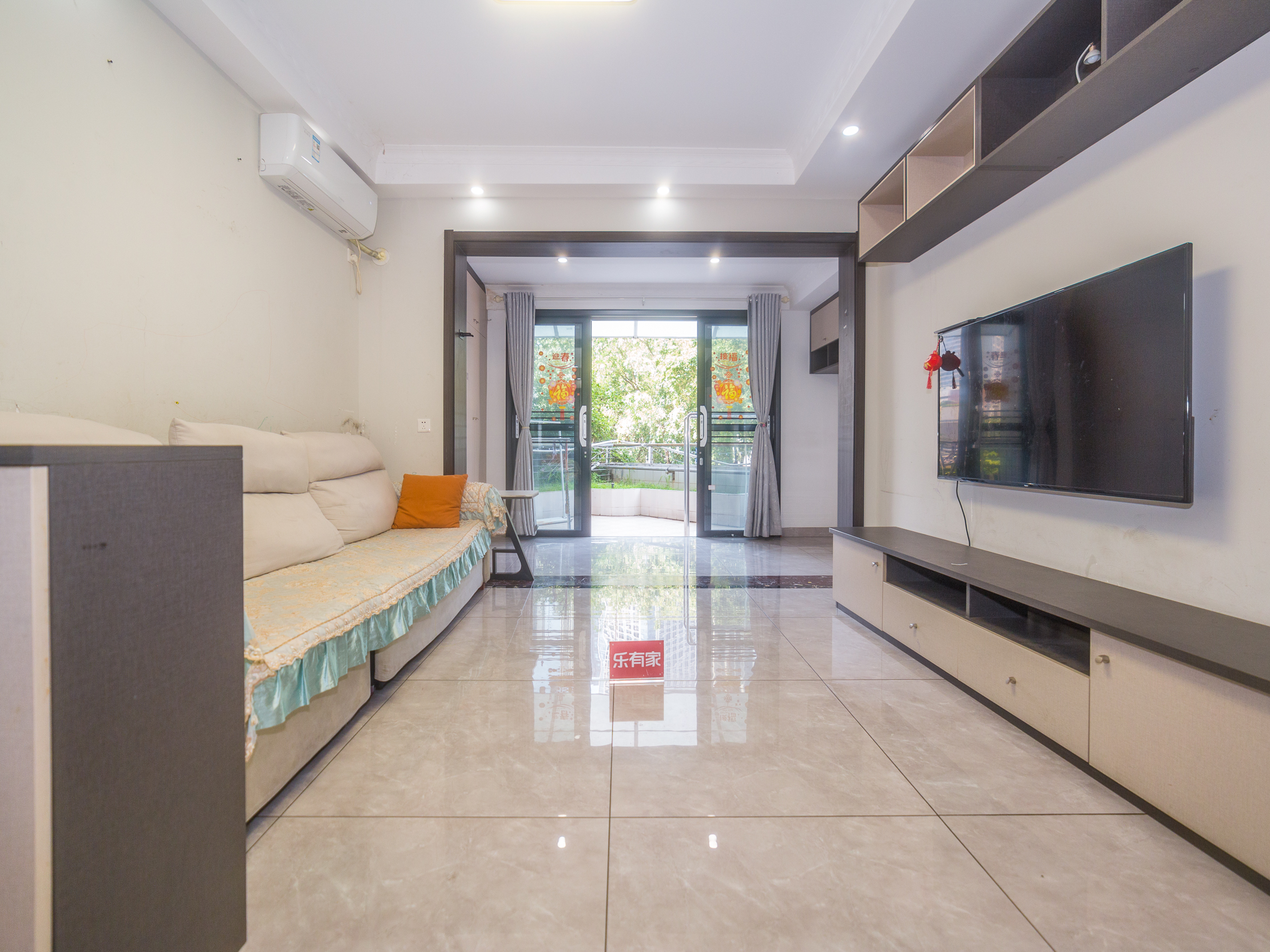 南国丽园东南，前后露台通透大2房，价格有惊喜。-深圳南国丽园二手房