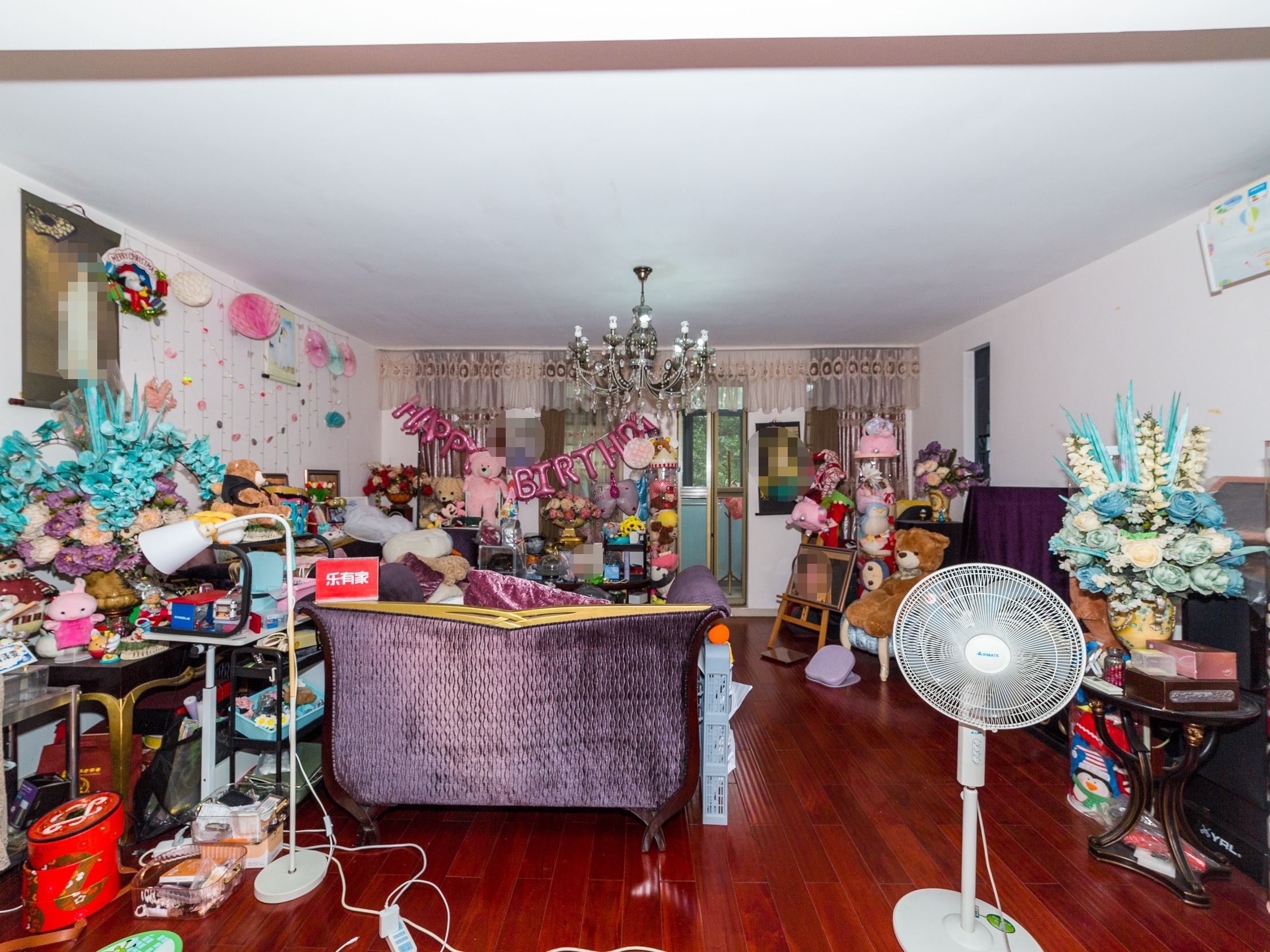 中央悦城端头叠墅，上下5层，实用近200多平，有天台大阳台-深圳中央悦城一期二手房