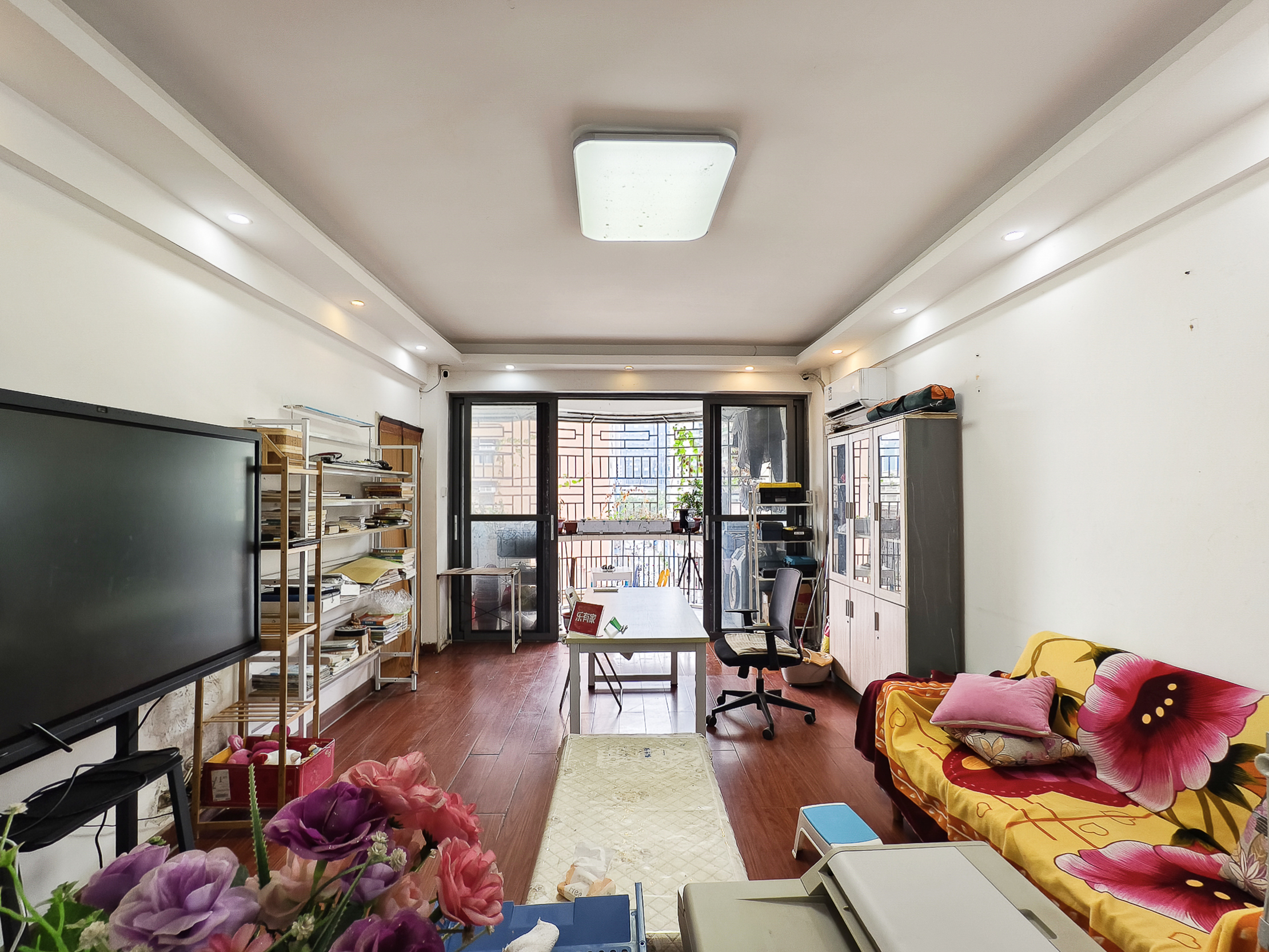 业主诚心出售-深圳新安湖综合楼二手房