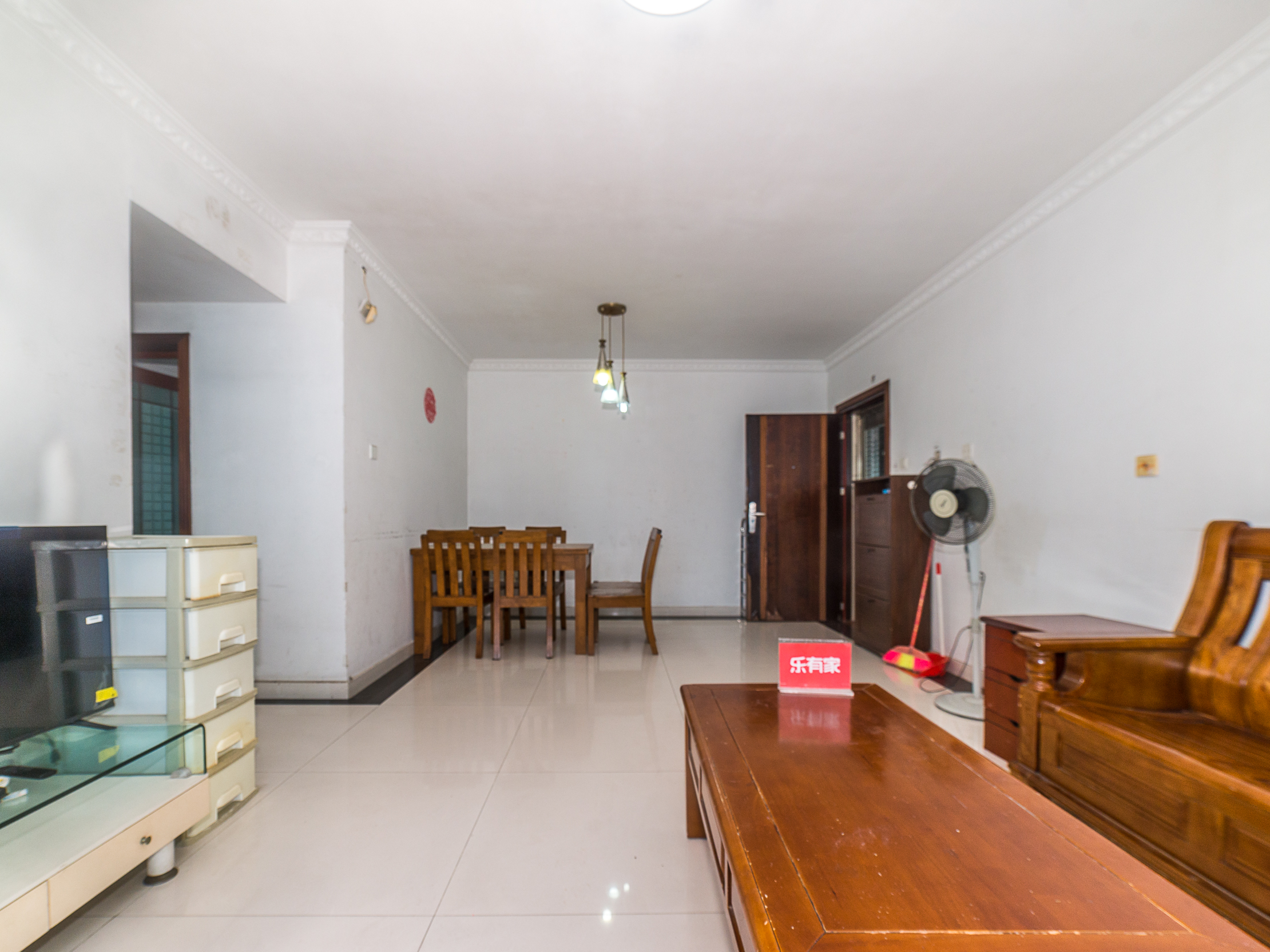 高使用大三房，安静位置，采光好！