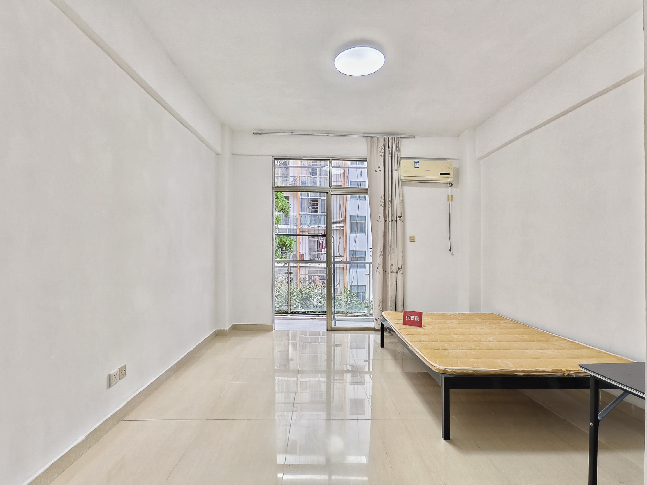 TATA公寓精装一房，诚心出售，看房方便-佛山TATA公寓二手房