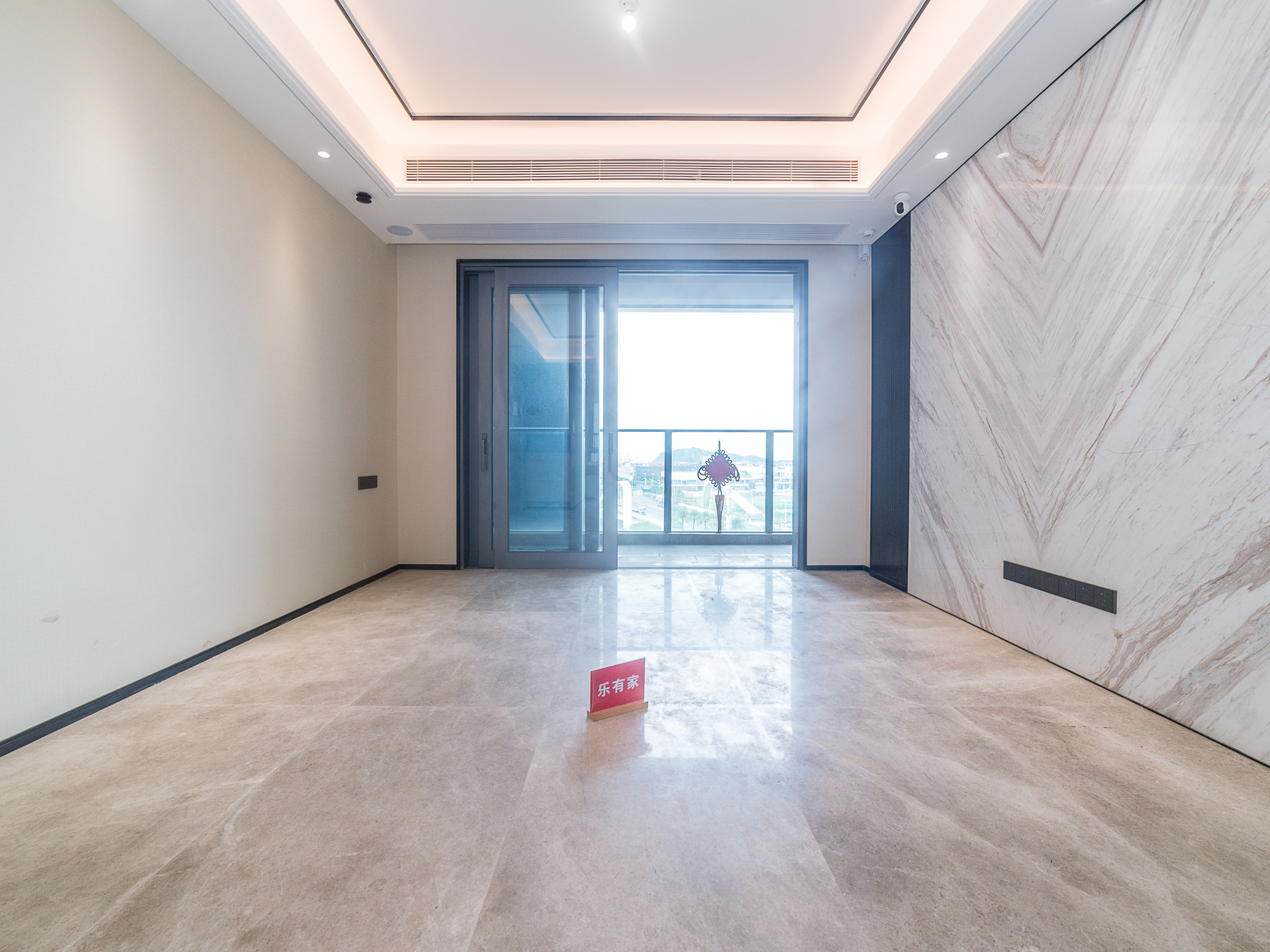 前海自贸区次新，环境好，配套齐全-深圳前海天境花园租房