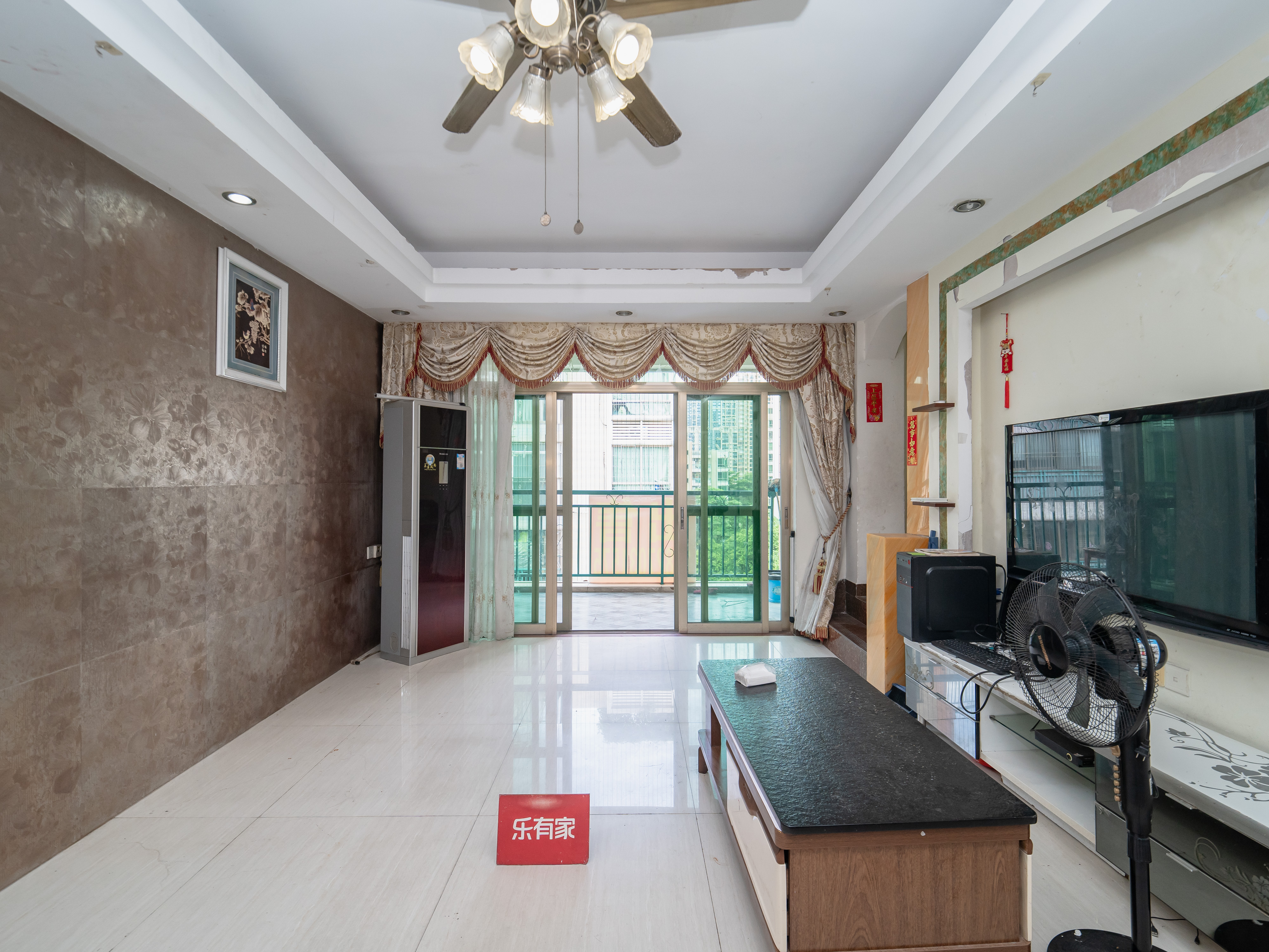 精装修四房，业主诚心出售-江门翠湖湾二手房