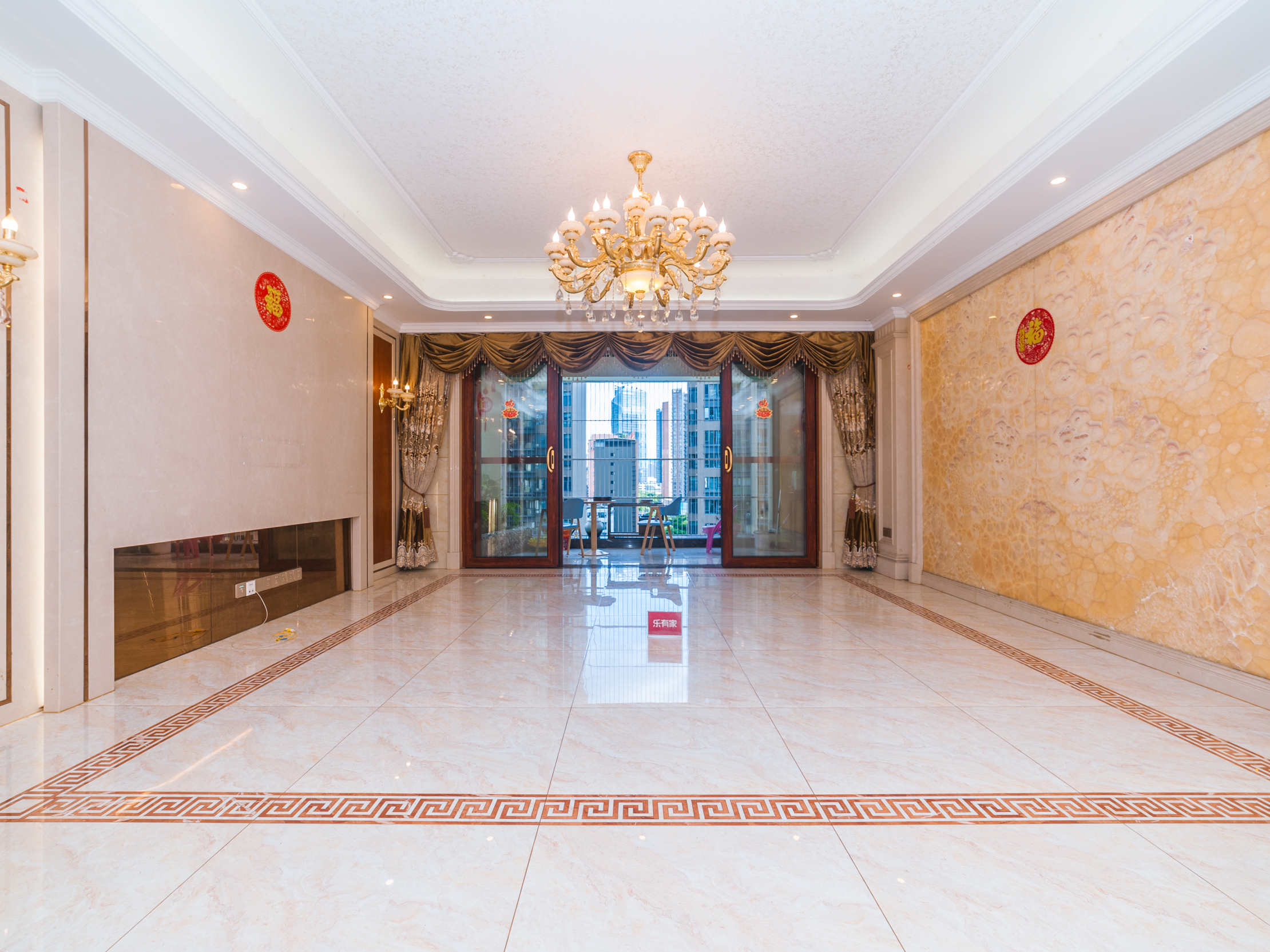 房子户型方正。设计合理，空间使用率、利用率高。-深圳绿景公馆1866南区租房