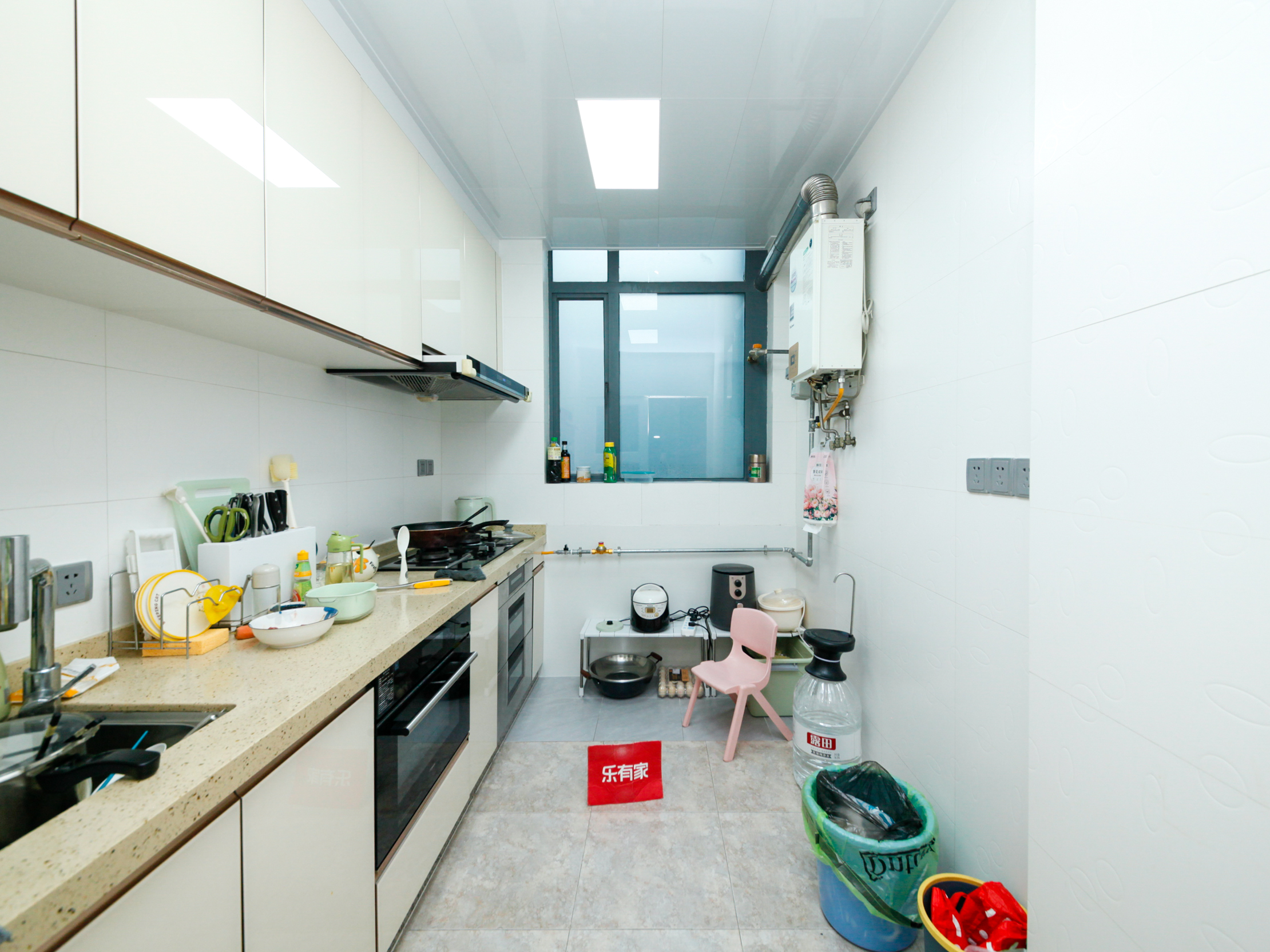 佳泰兴苑小2房业主诚心出售，，，