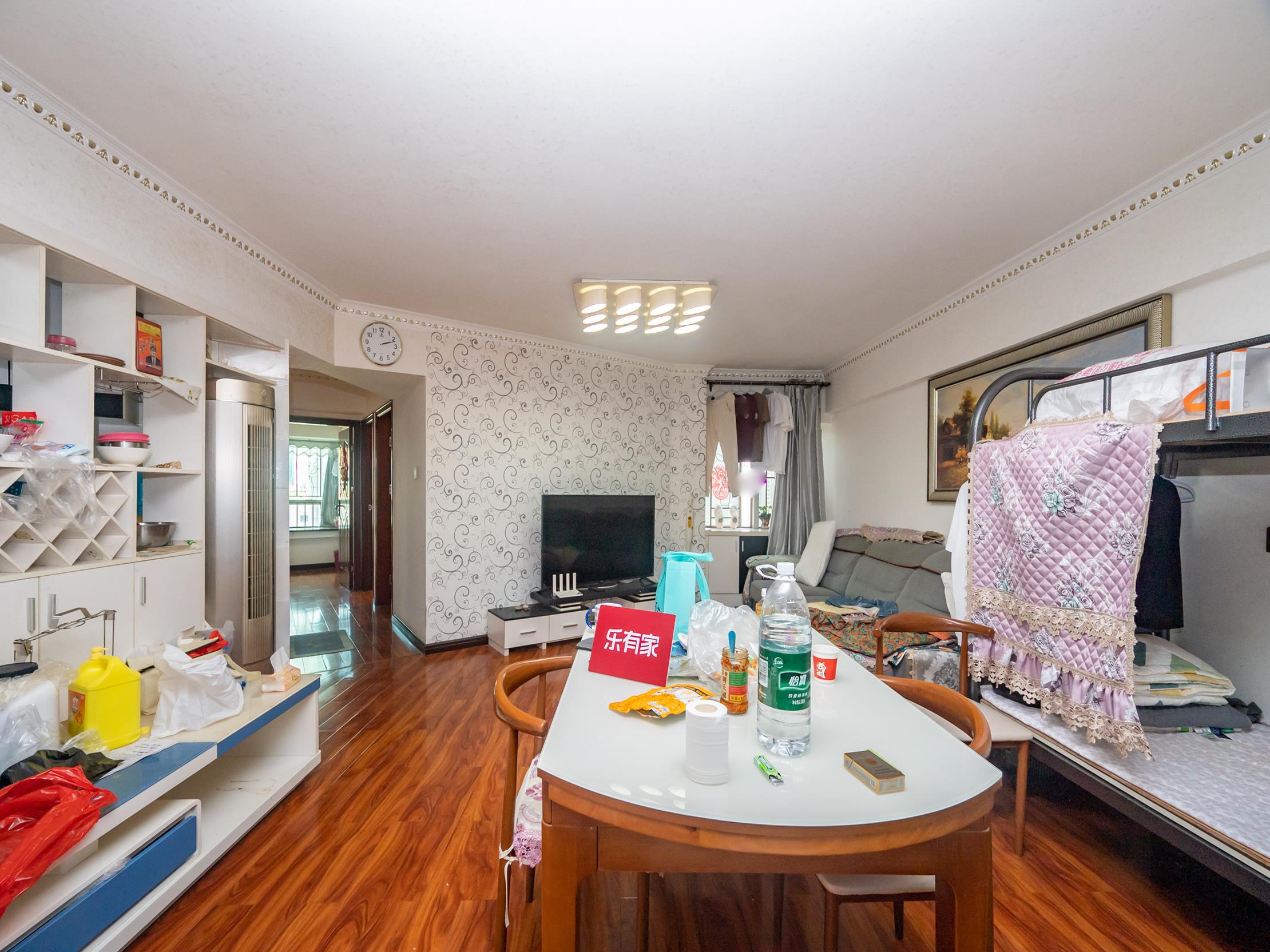 能停三台车的小区！云峰花园精致大三房！全实木地板！仅契税业主急售！-深圳云峰花园二手房