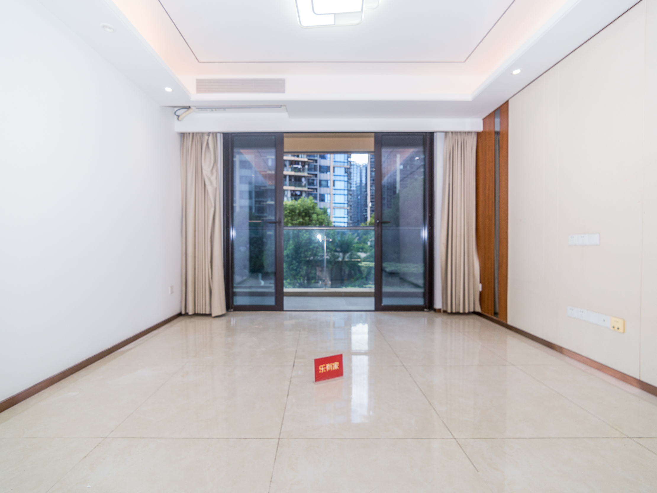 颐安都会中央花园四期 4房2厅2卫 109.57㎡-深圳颐安都会中央花园四期租房