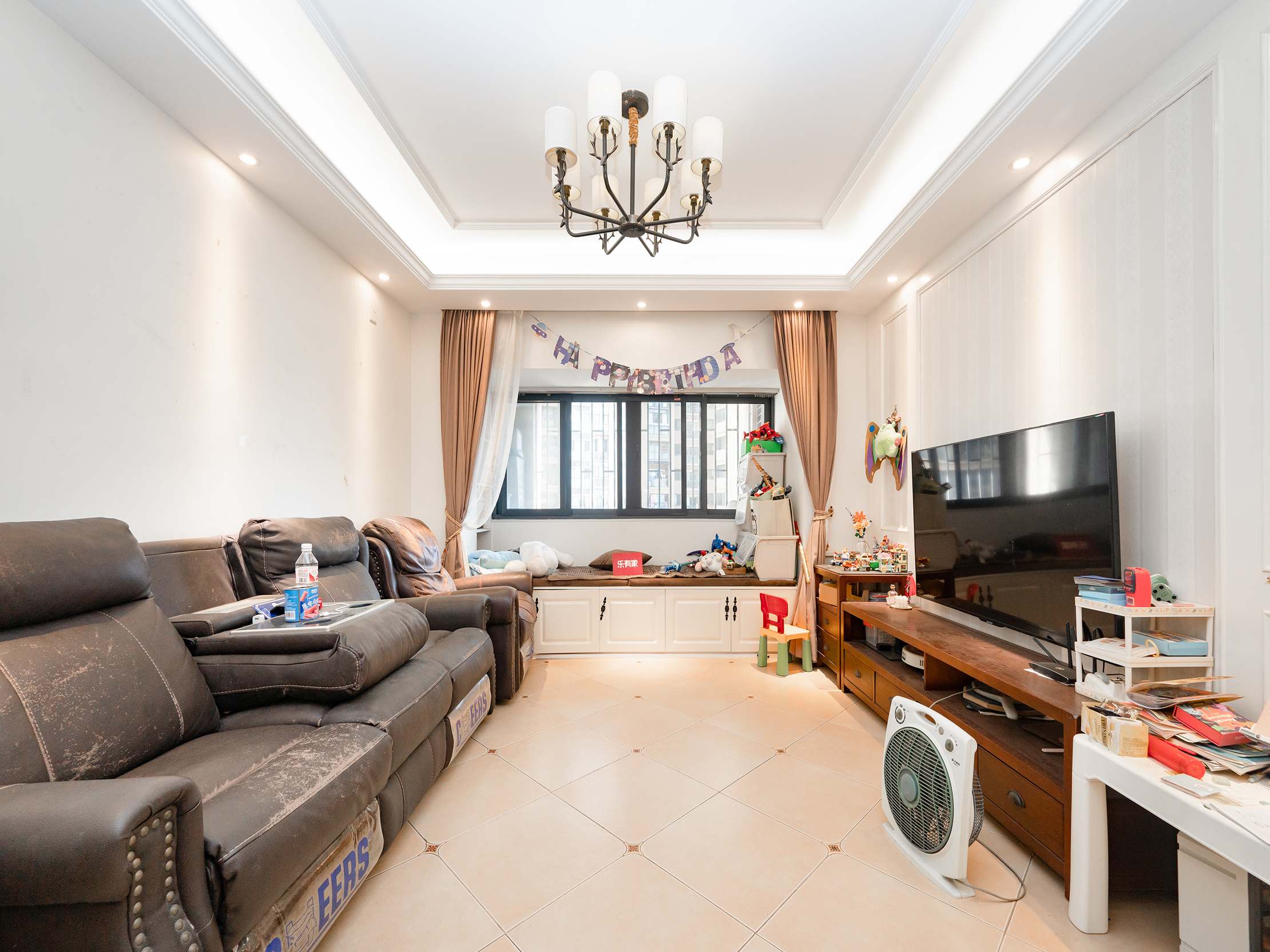 保利上城大3房，住家装修，保养好，满五一诚心售