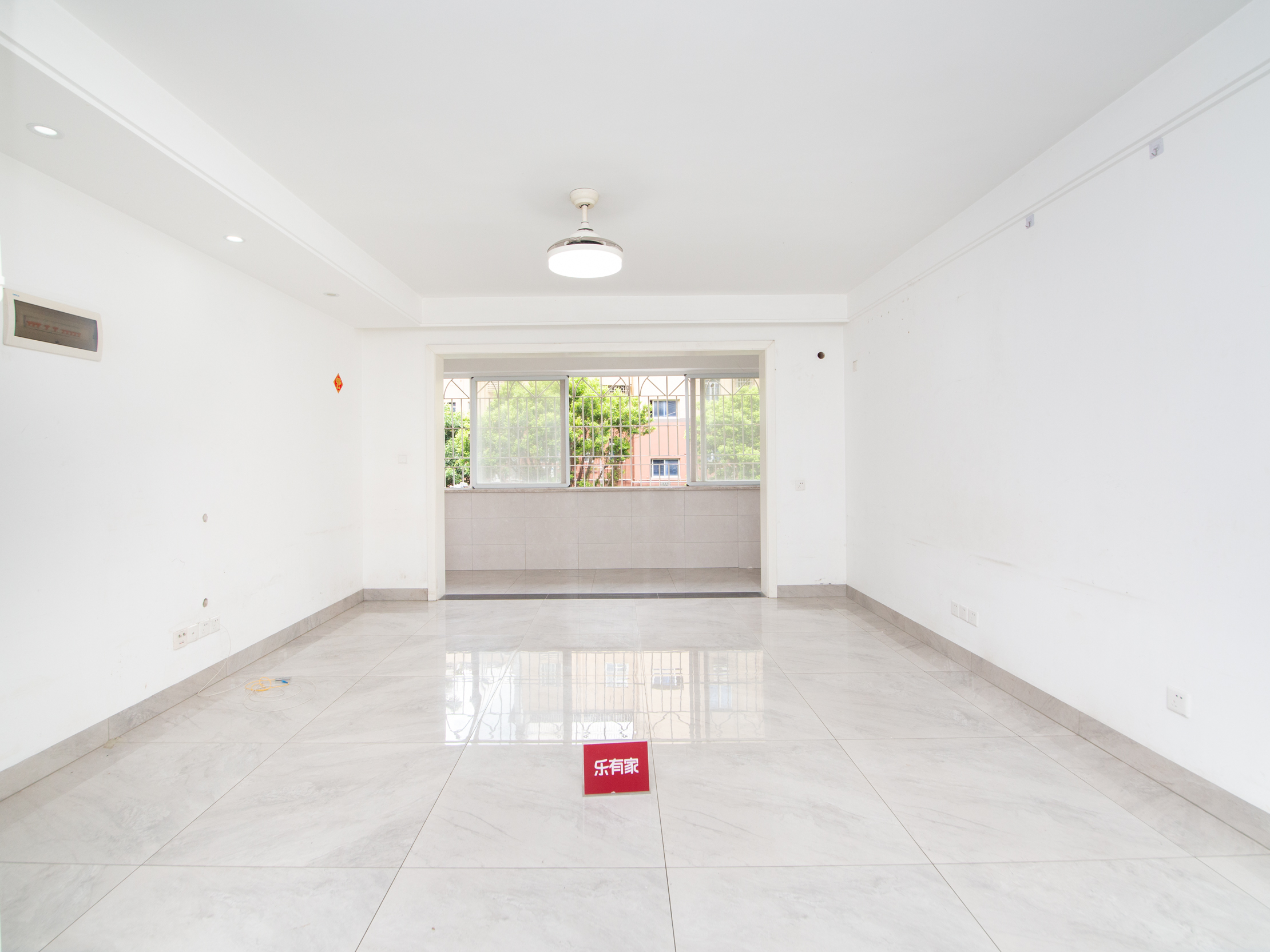 立新湖花园 3房2厅2卫 91.78㎡-深圳立新湖花园二手房