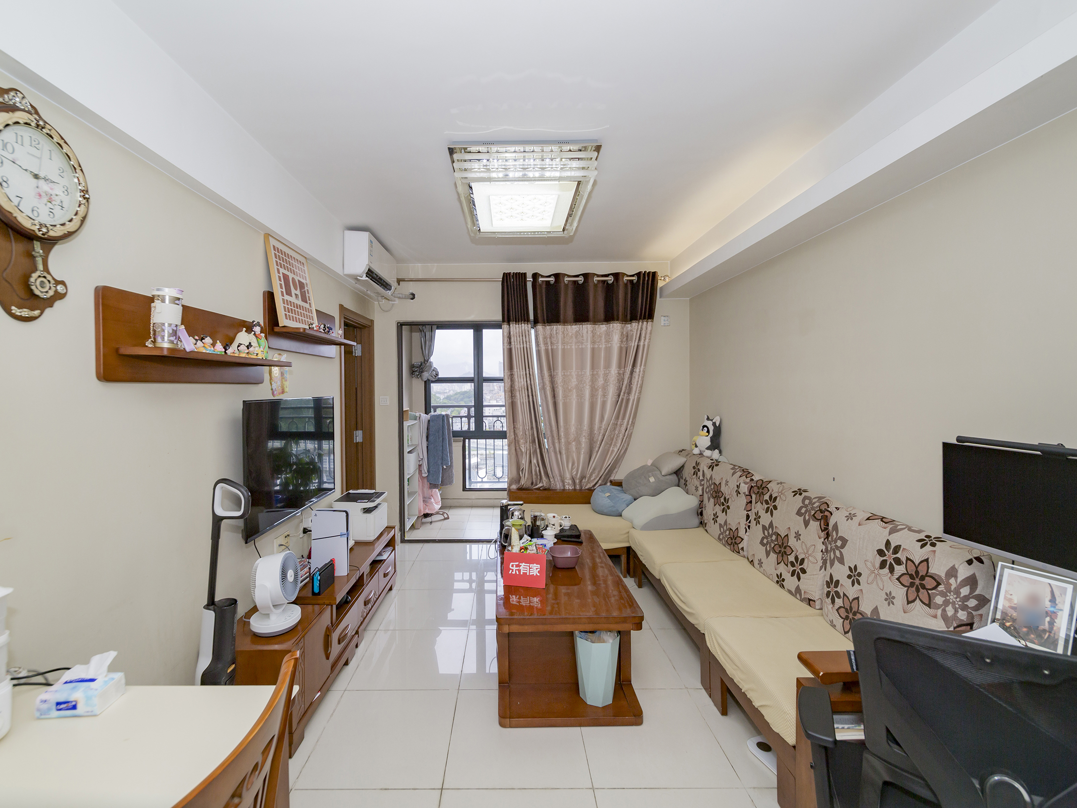 户型方正，采光通风都不错