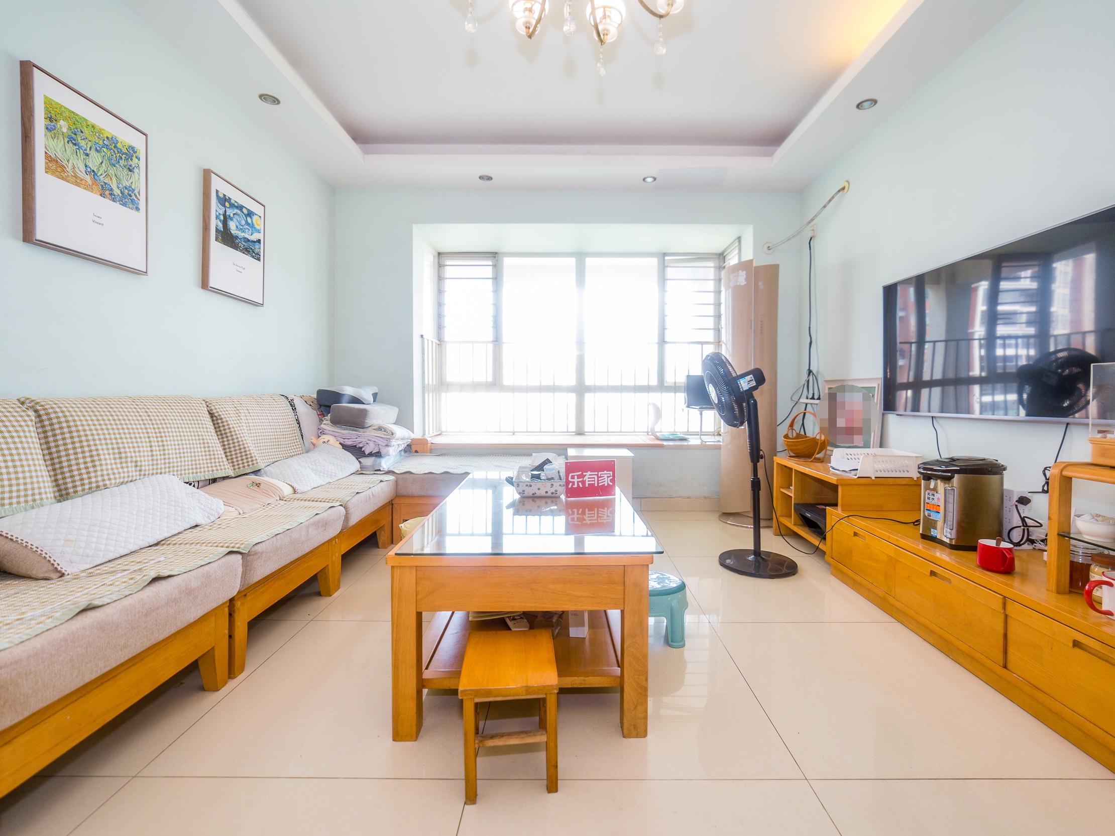 中航格澜花园，户型方正，通风采光优，车位充足，地面花园，业主诚心出售，随时看房！-深圳中航格澜花园二手房