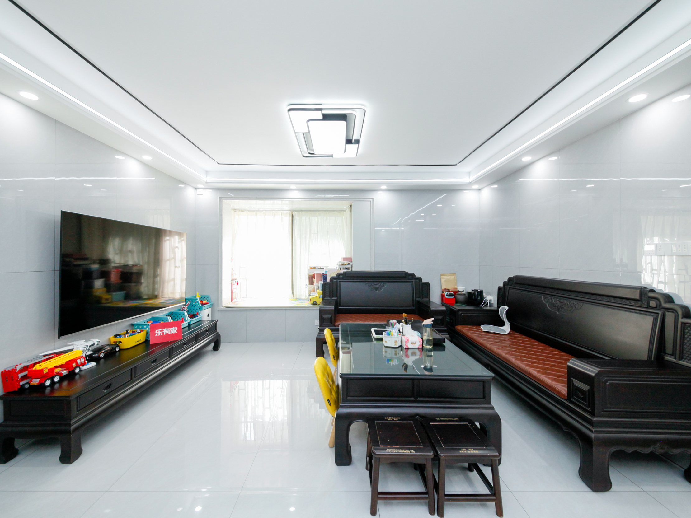 业主诚心出售-深圳皇洲花园二手房