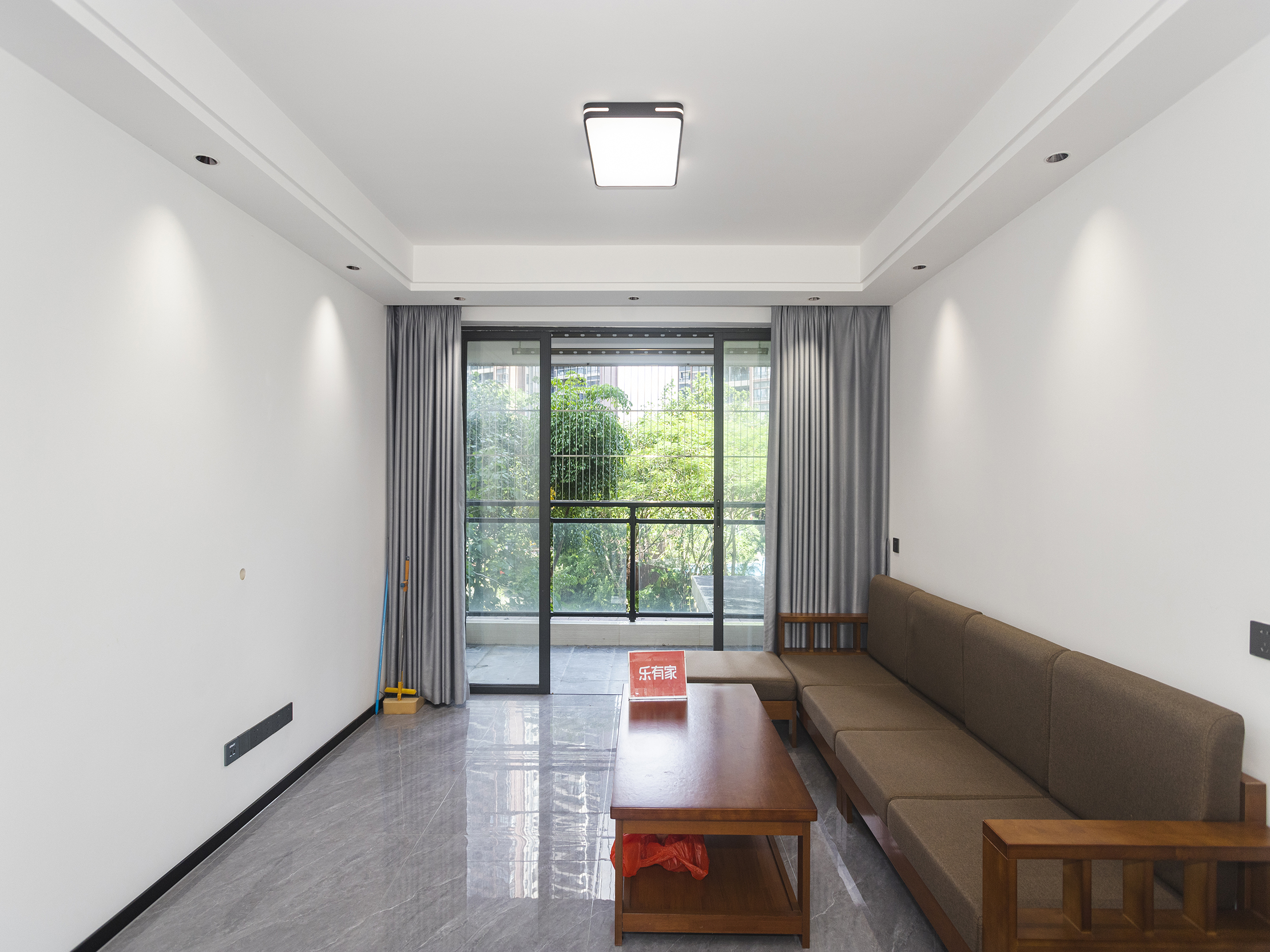 鑫月御园，税费低、户型方正、朝南采光好，带地面花园，人车分流，业主诚心出售，随时看房！-惠州鑫月御园二手房