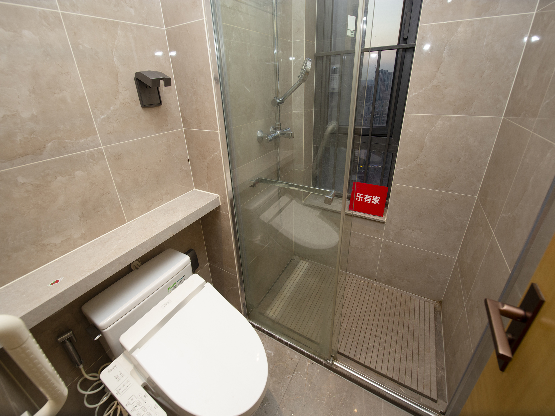 万科星城华府空房