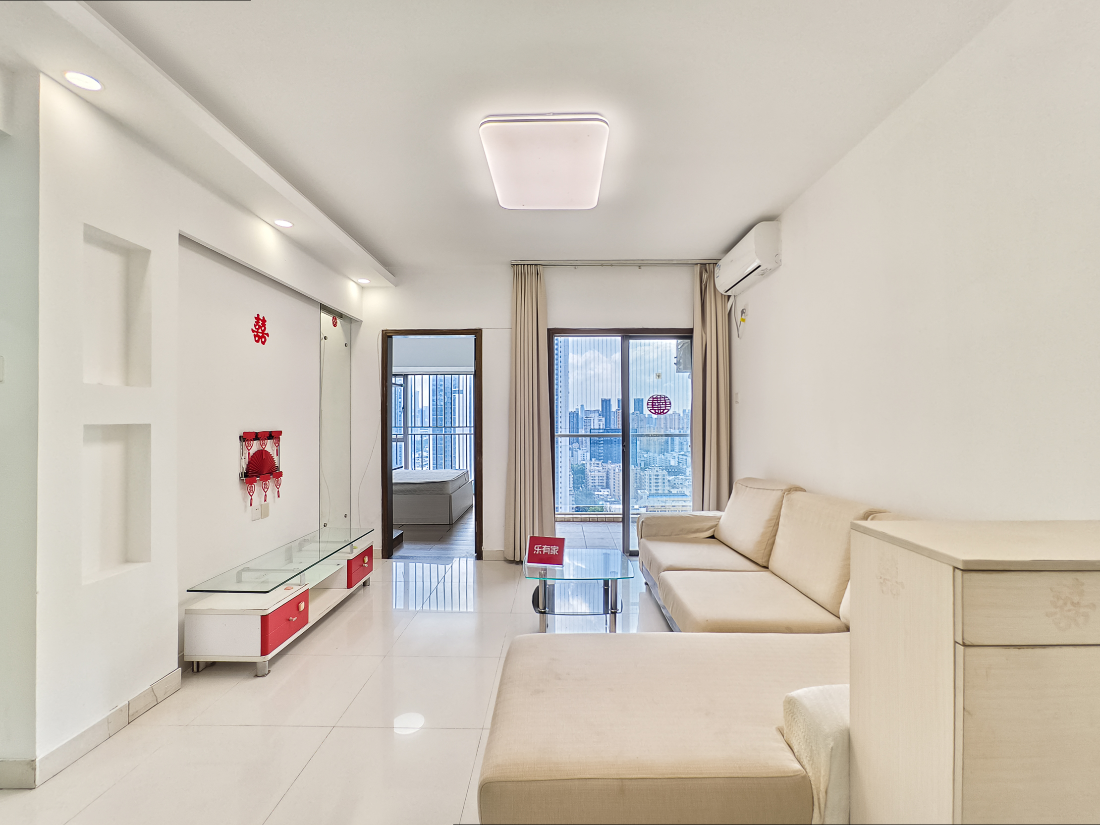 泰华俊庭，户型方正，通风采光佳，人车分流，带空中花园，业主诚售，随时看房！-深圳泰华俊庭二手房