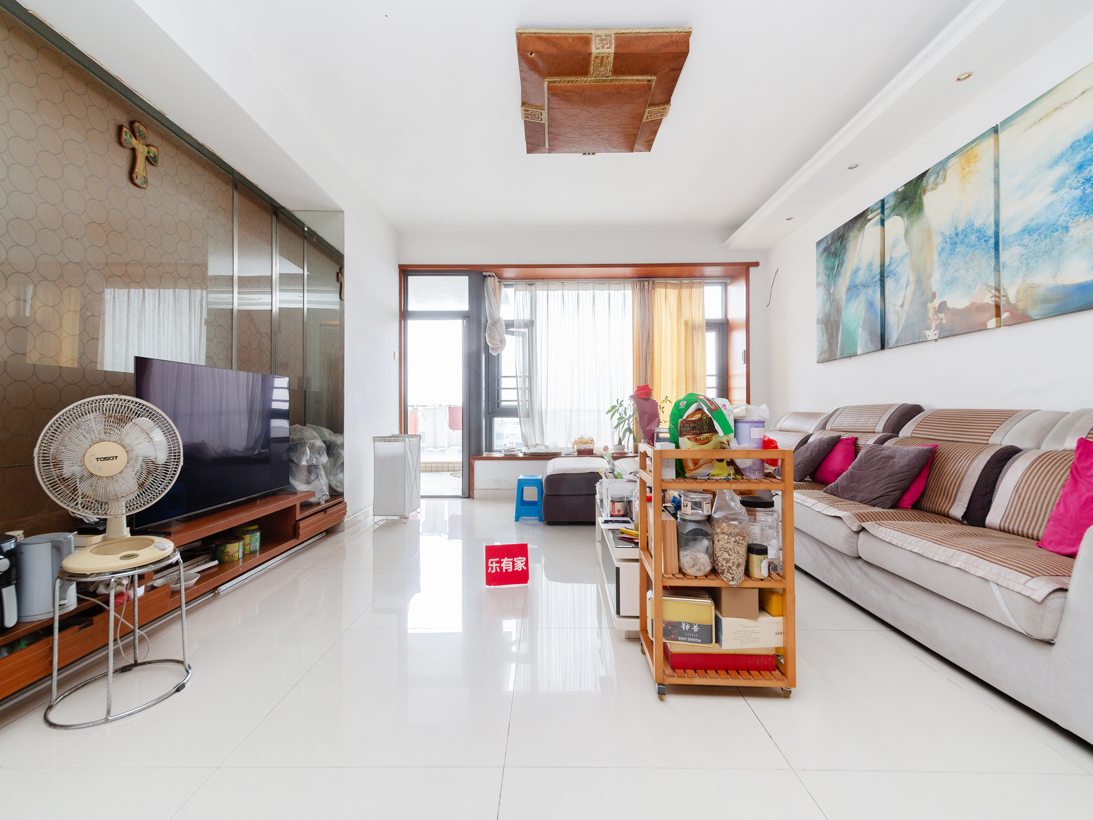 碧海云天居住大平层，安静舒适，靠近地铁口-深圳碧海云天租房