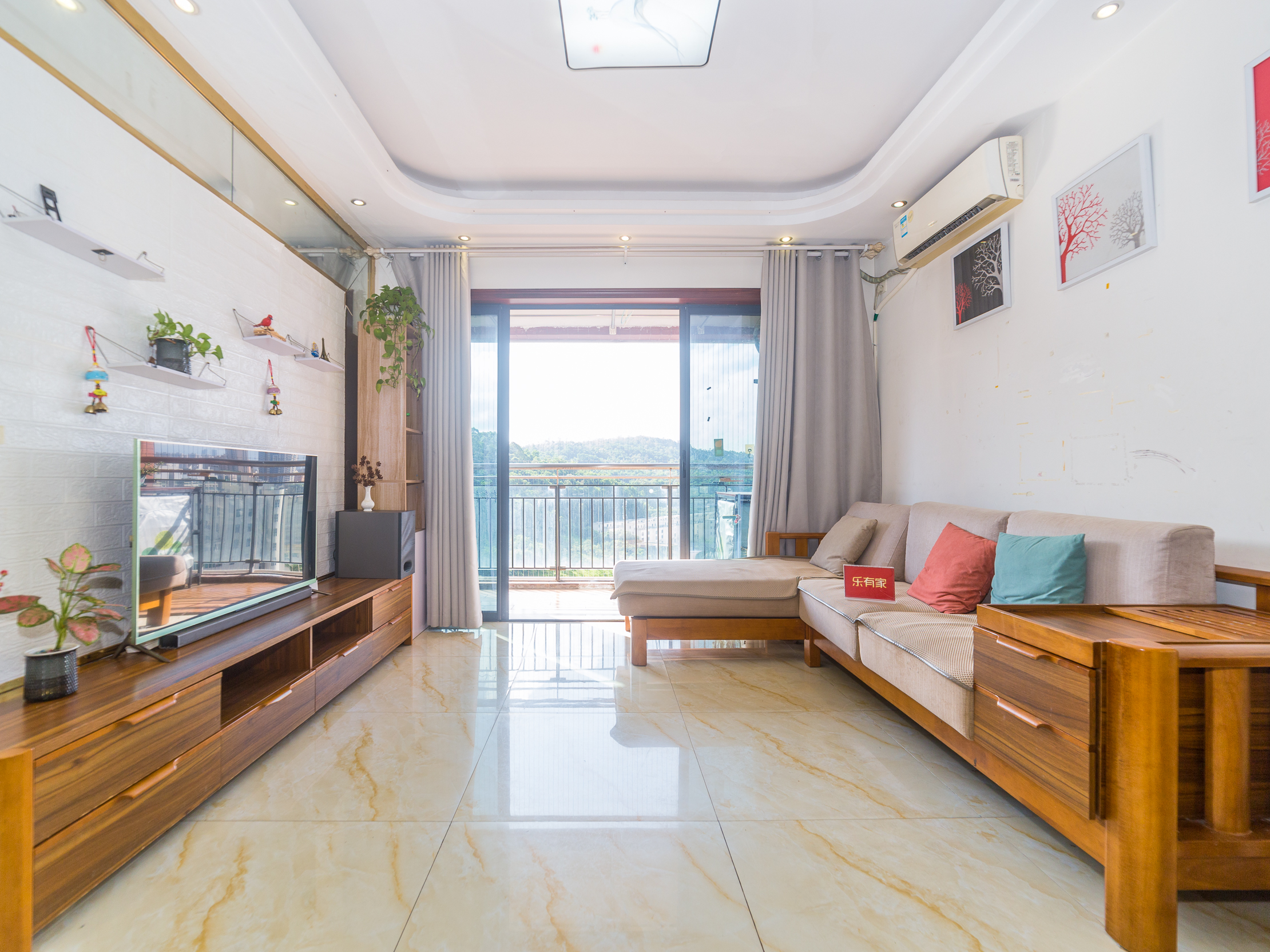 运河蓝湾家园，高楼层朝南采光佳，车位充足，业主诚心出售，随时看房！-深圳运河蓝湾家园二手房