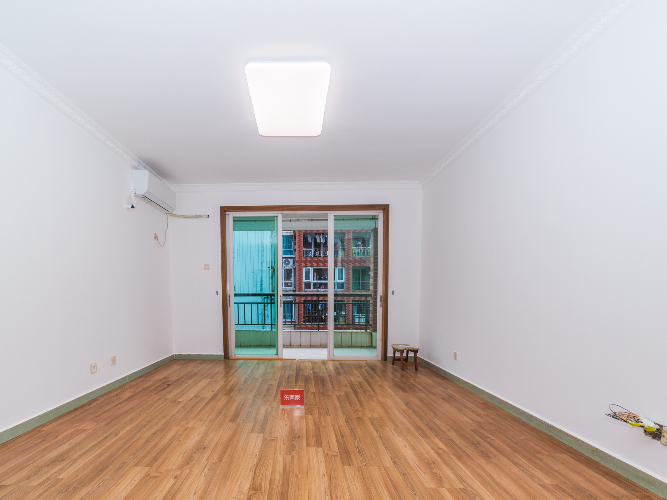 美丽家园，方正户型，通风采光绝佳，带地面花园，税费低，业主诚售，随时看房！-深圳美丽家园二手房