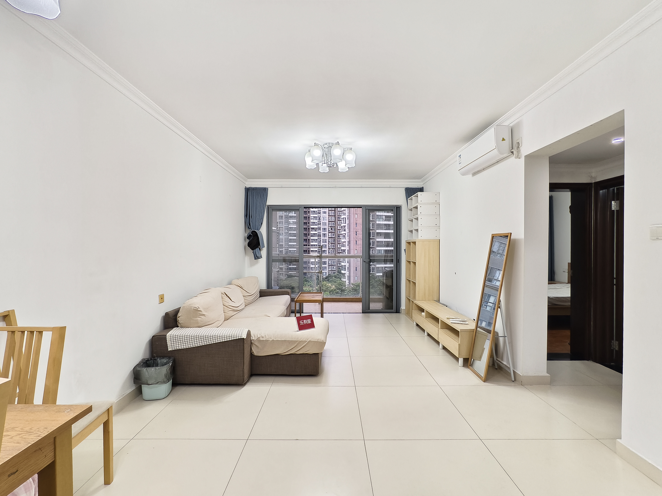 房东底价和一线好房均有，这是小区品质好房，可以瞧瞧看-深圳高发西岸花园一期二手房